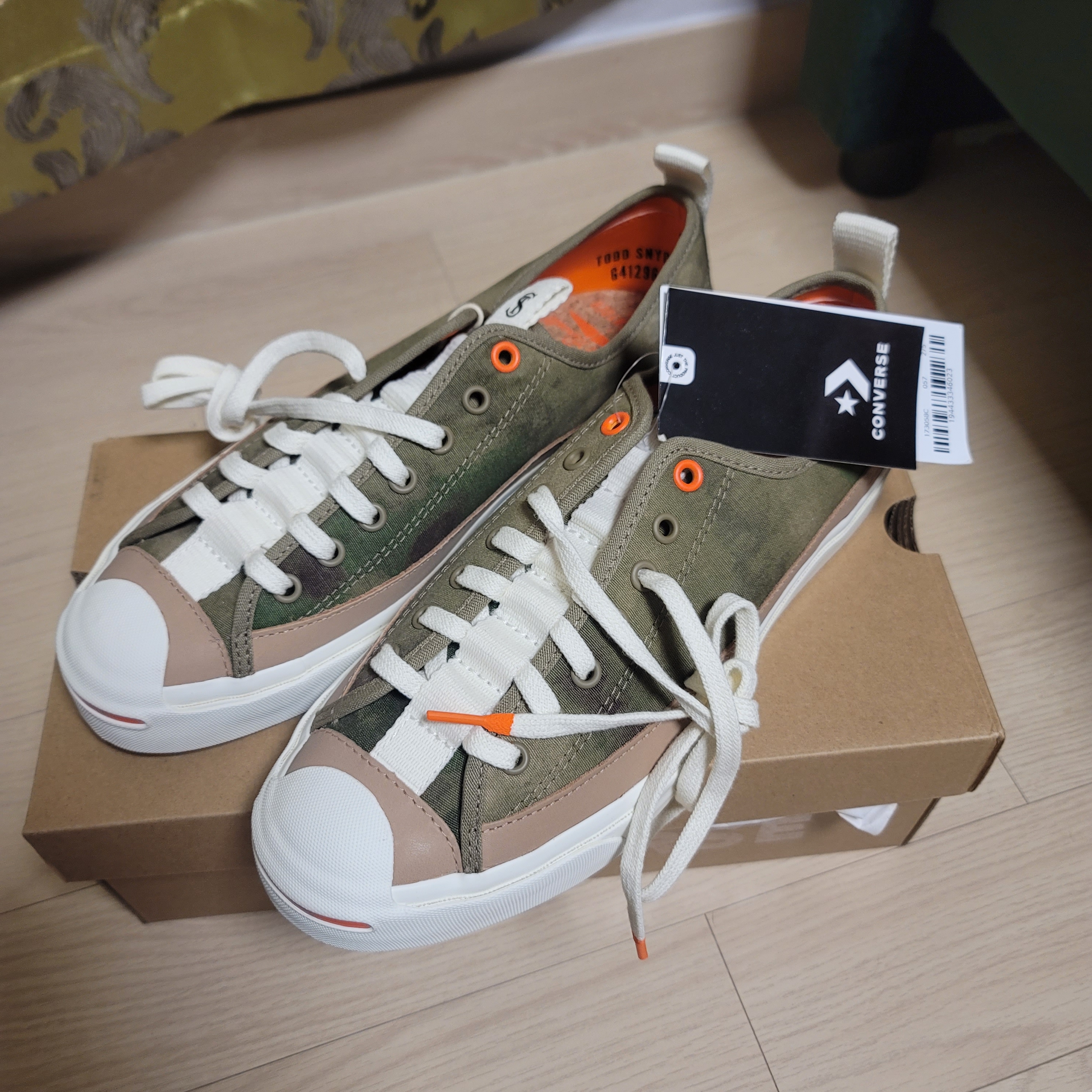 Converse x Todd Snyder Jack Purcell Elmwoord 착용 스타일