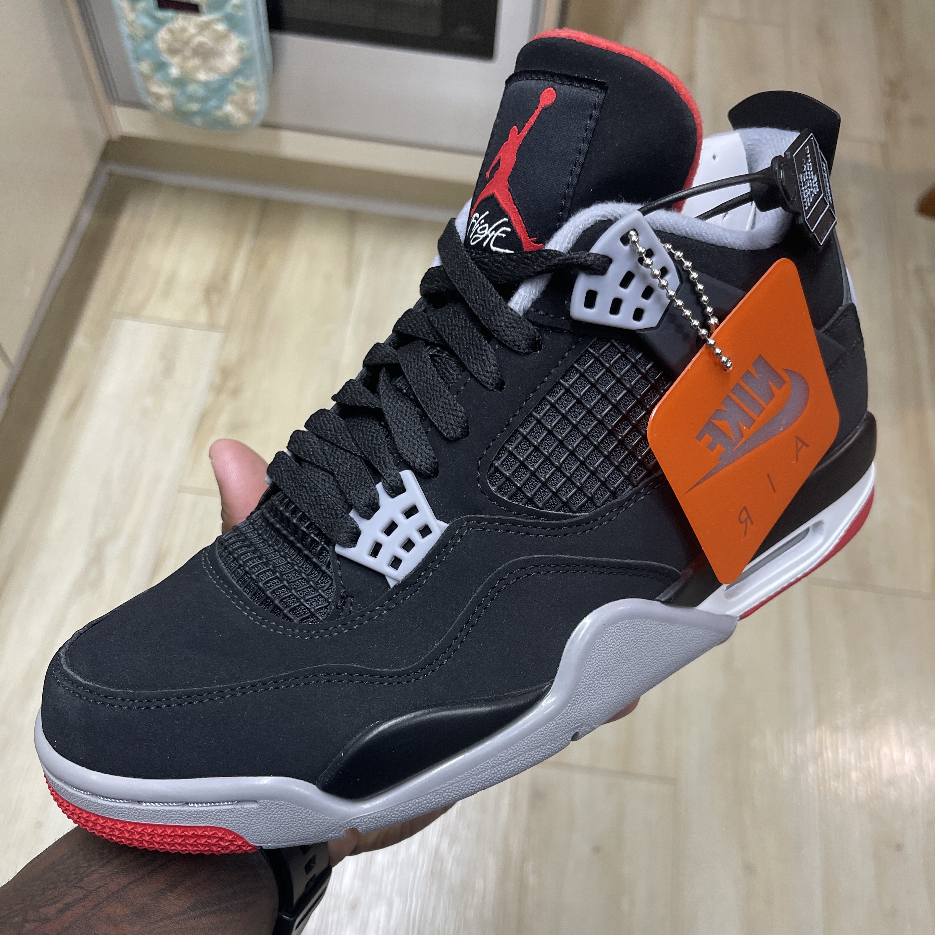Jordan 4 Retro Bred 2019 착용 스타일 - 2