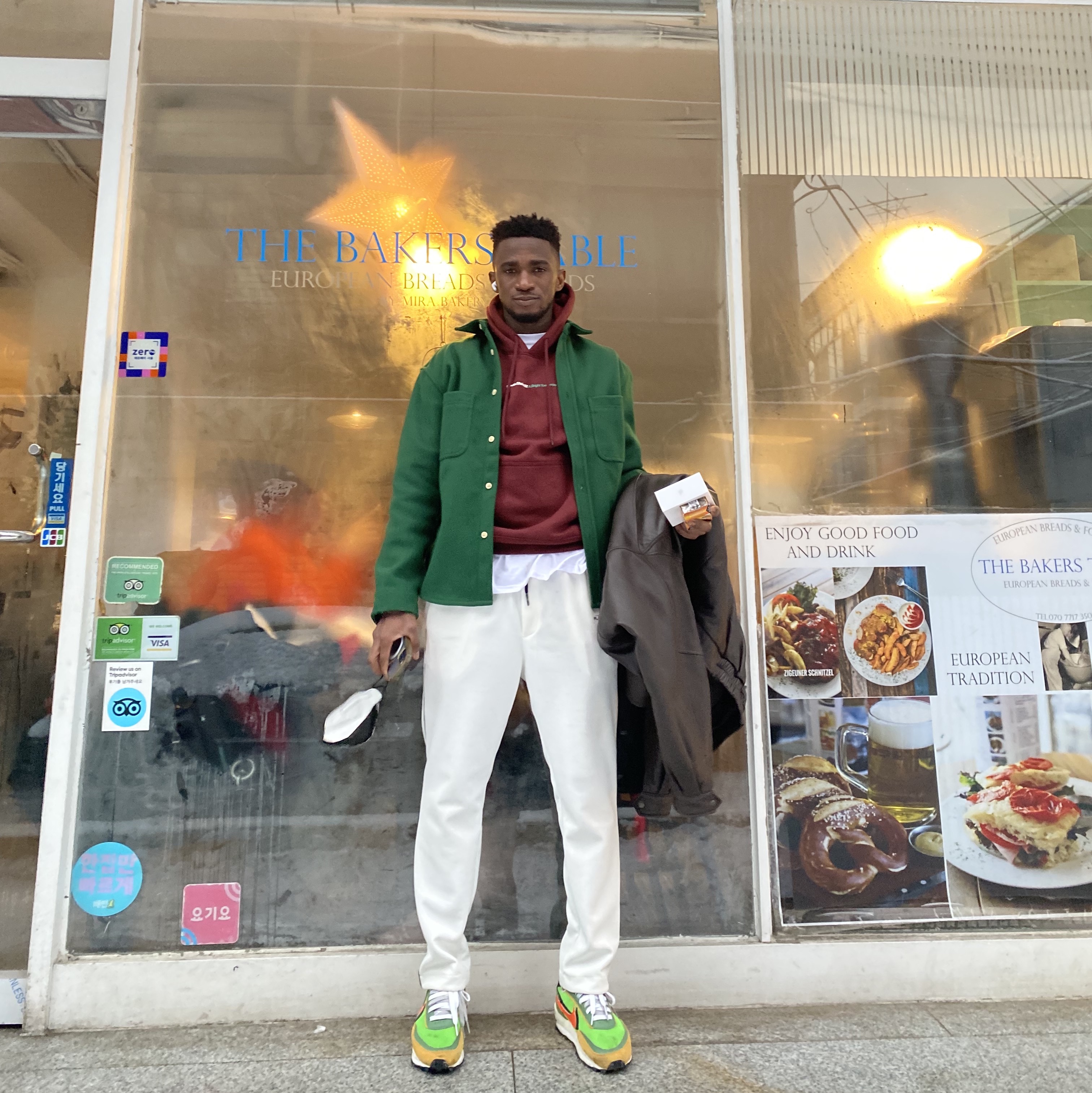 Nike x Sacai LDWaffle Green Multi 착용 스타일