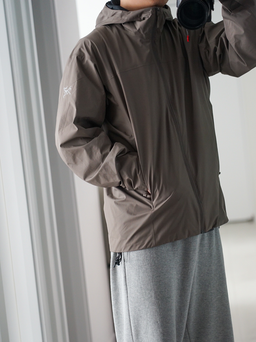 Arc'teryx Solano Hoody Alchemy 착용 스타일 - 2