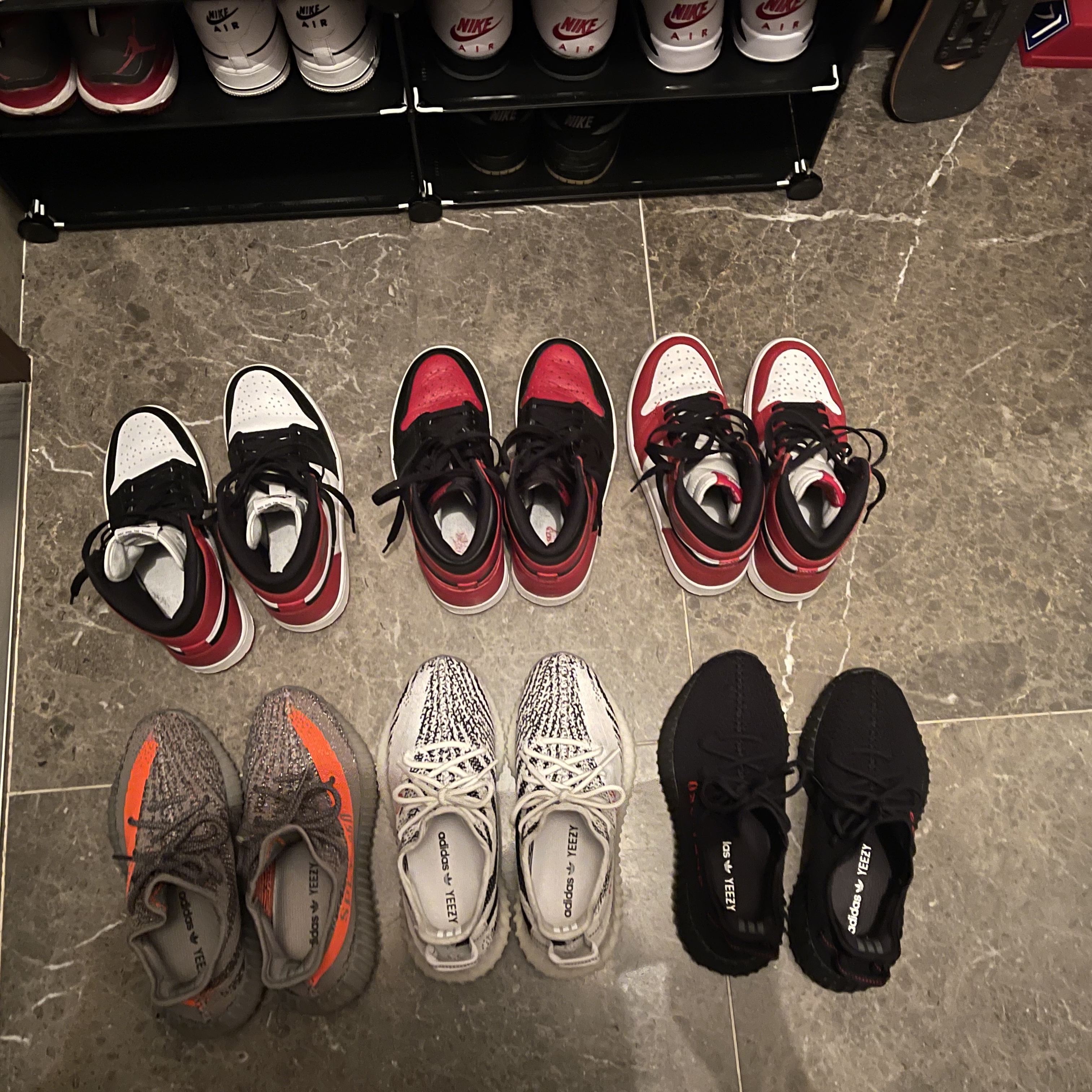 Jordan 1 Retro Black Toe 2013, Jordan 1 Retro High OG Bred Banned 2016 착용 스타일