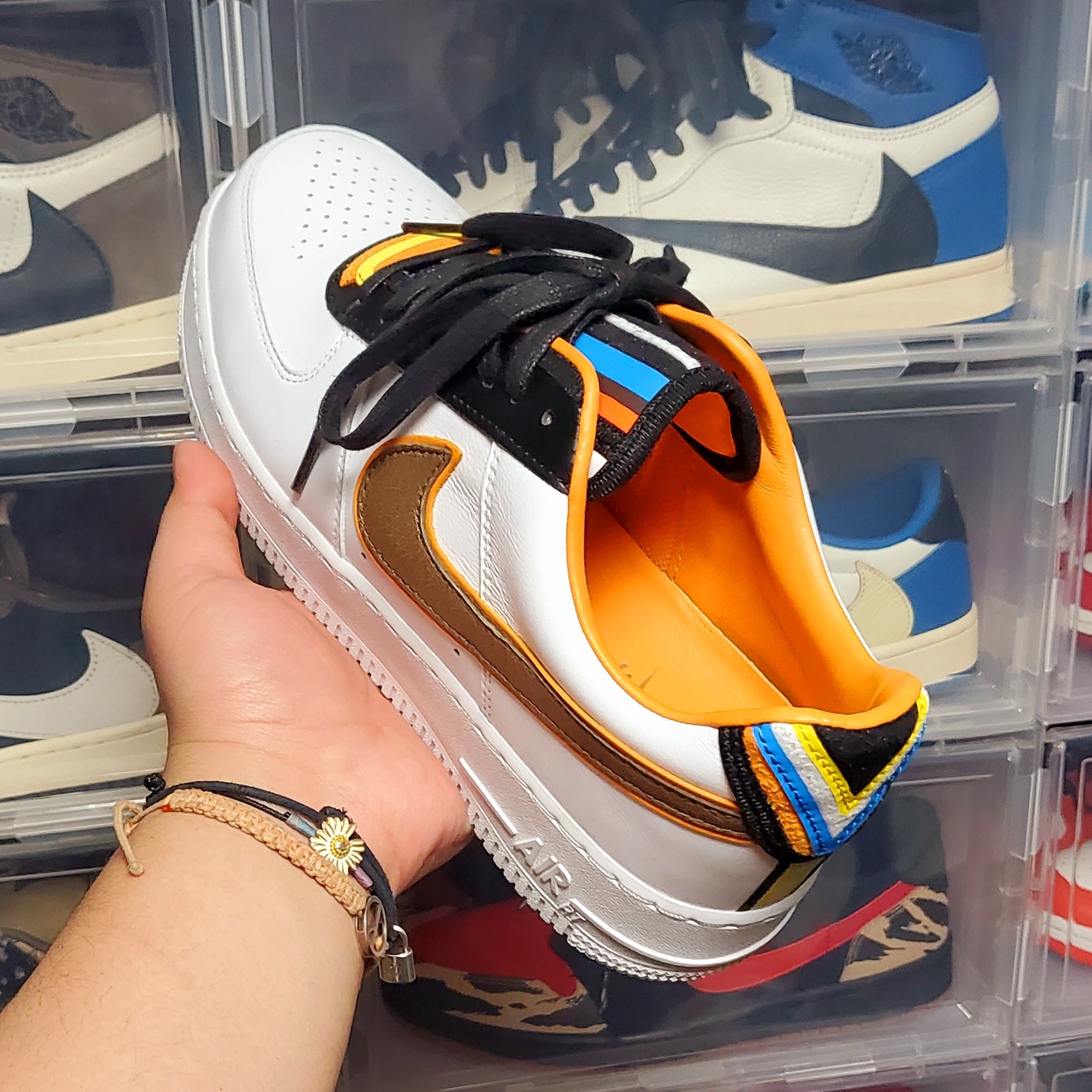 Nike x Riccardo Tisci Air Force 1 White 착용 스타일 - 3