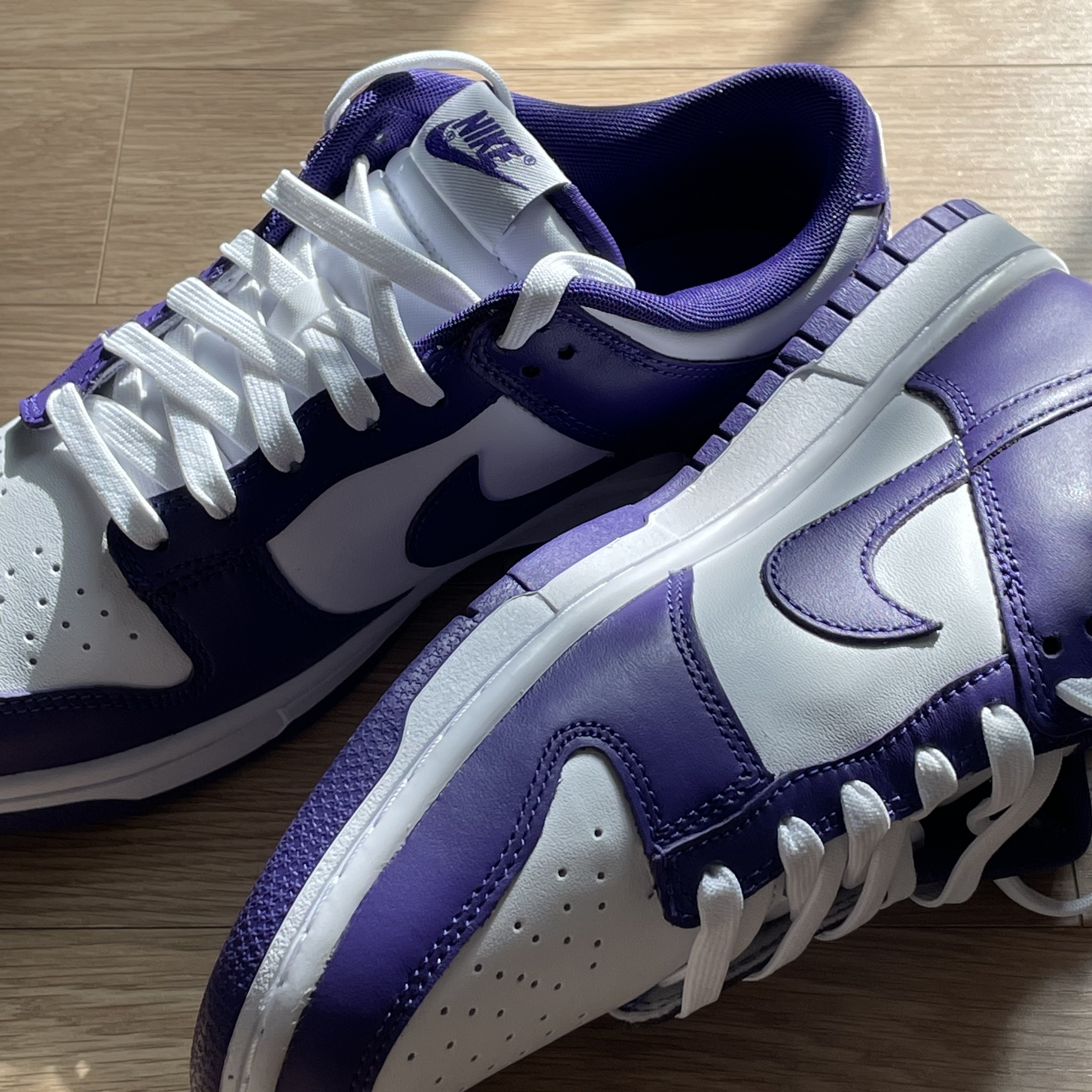 Nike Dunk Low Retro Championship Court Purple 착용 스타일 - 2