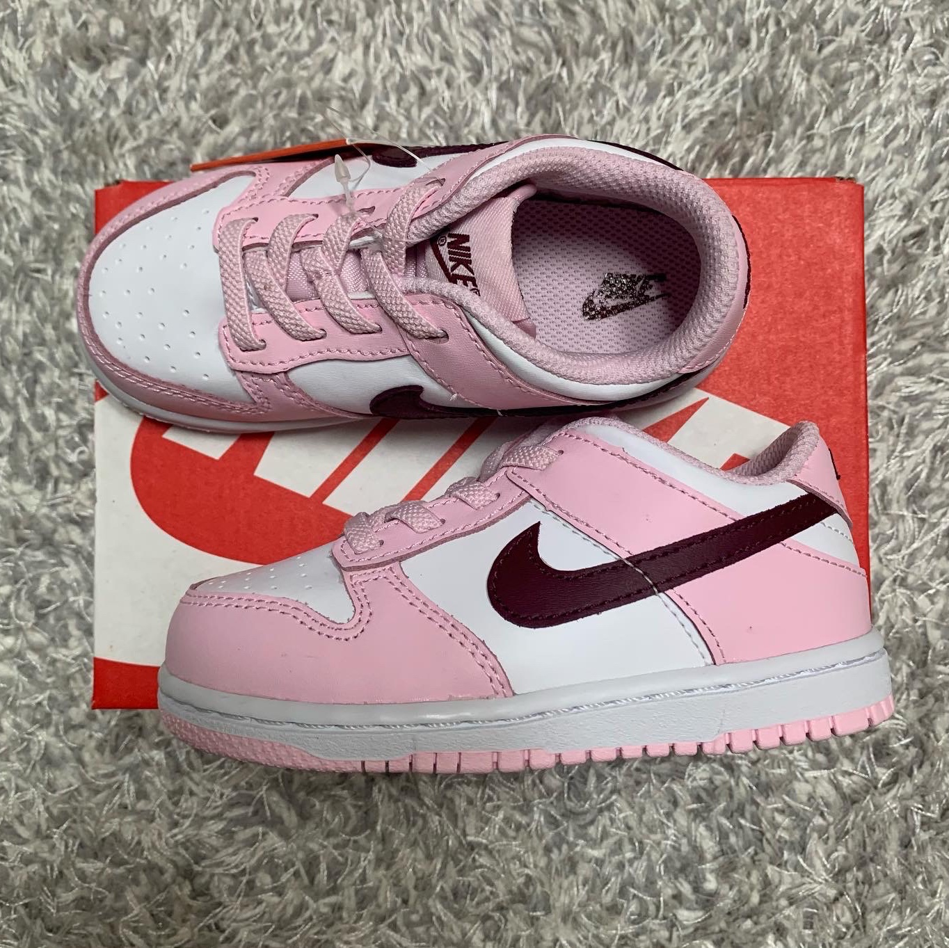 (TD) Nike Dunk Low Pink Foam 착용 스타일 - 2