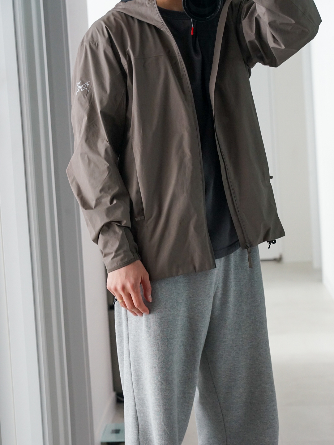 Arc'teryx Solano Hoody Alchemy 착용 스타일 - 3