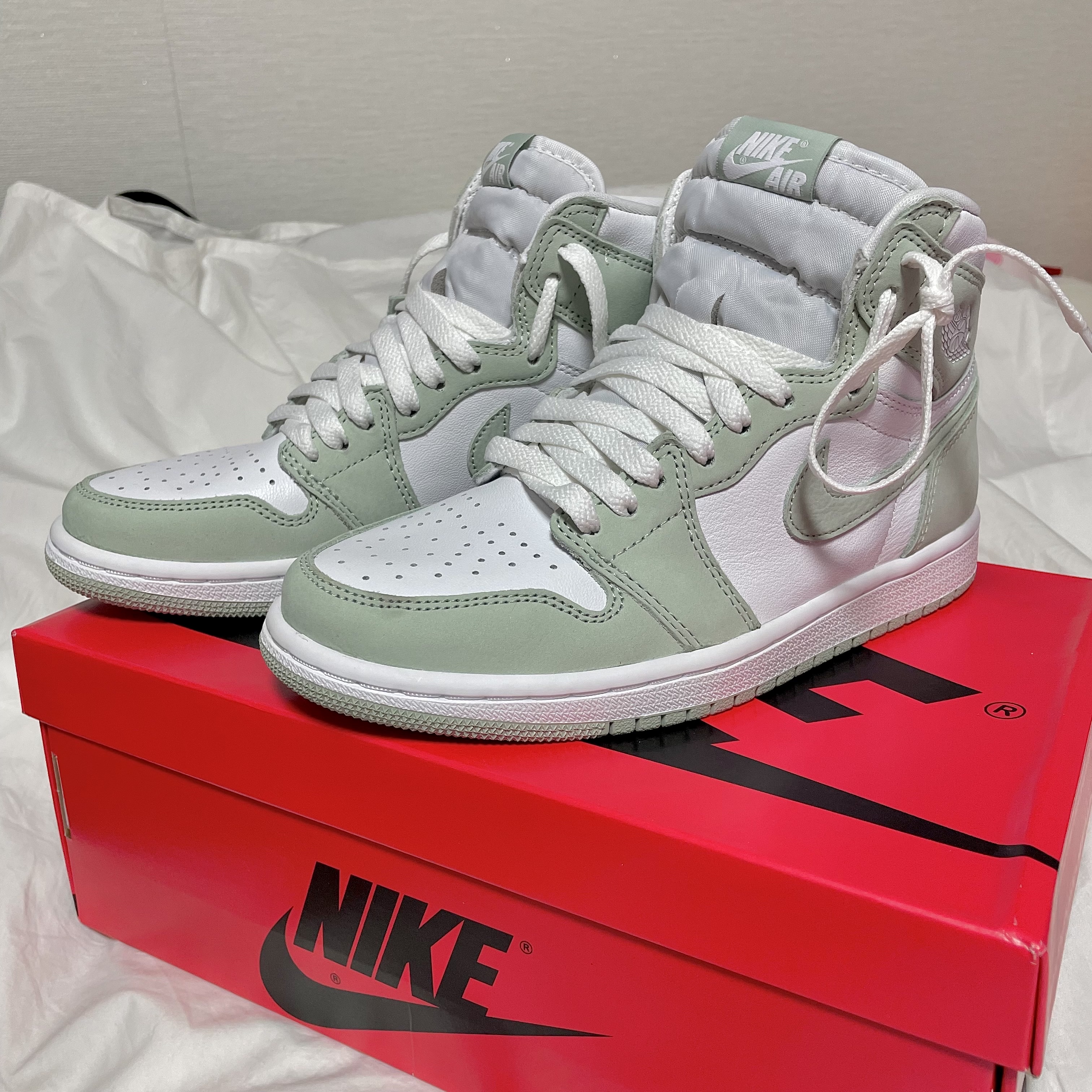 (W) Jordan 1 Retro High OG Seafoam 착용 스타일 - 3