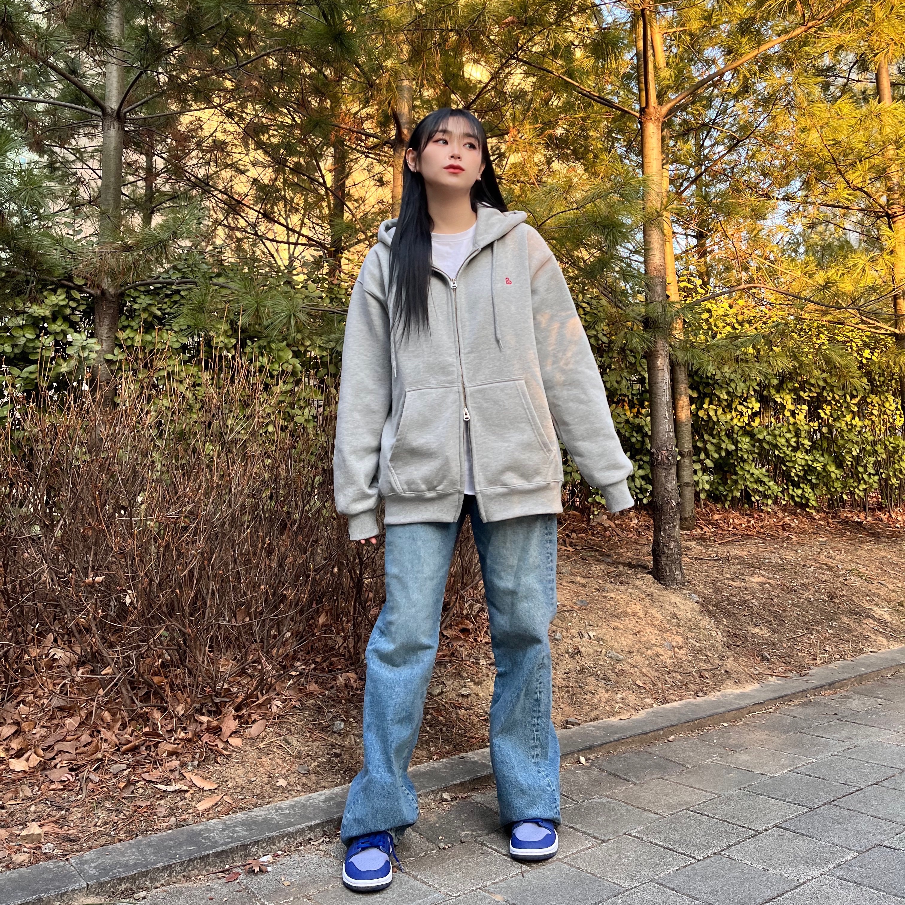 (W) Jordan 1 Mid SE Iron Purple 착용 스타일