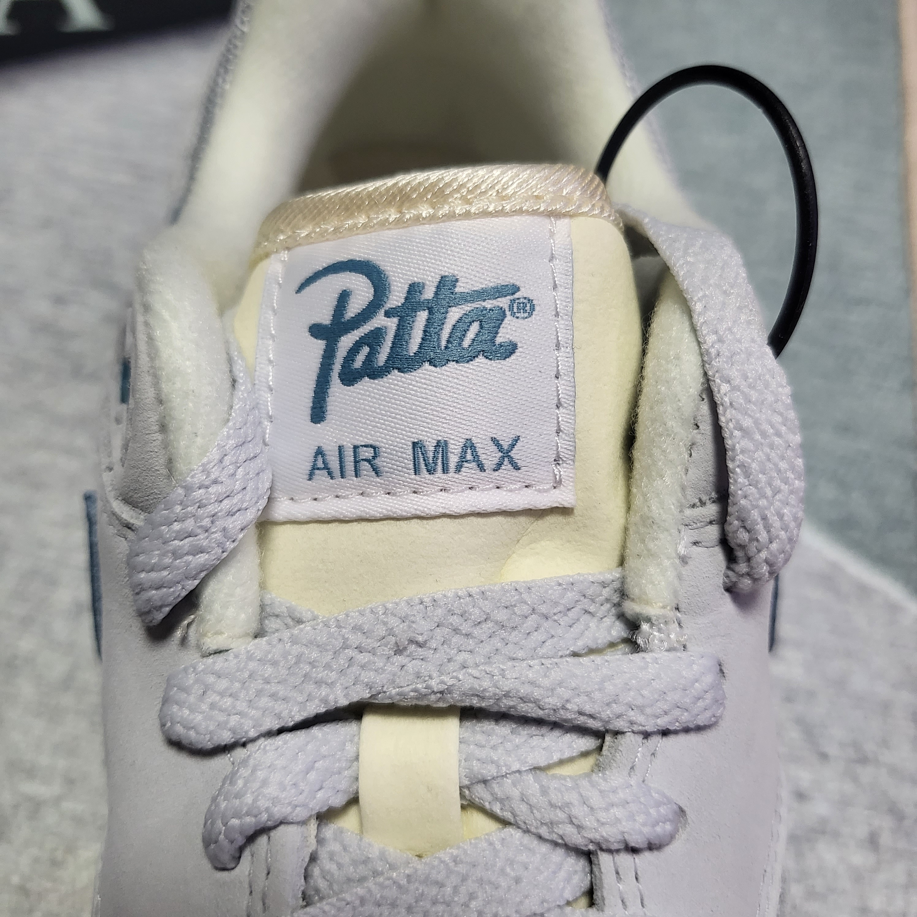 Nike x Patta Air Max 1 Noise Aqua 착용 스타일 - 5