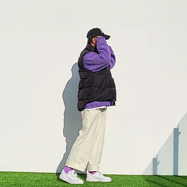 Nike x Peaceminusone Kwondo1 White, Darkr8m Studio Upside Down White Logo Cap 착용 스타일