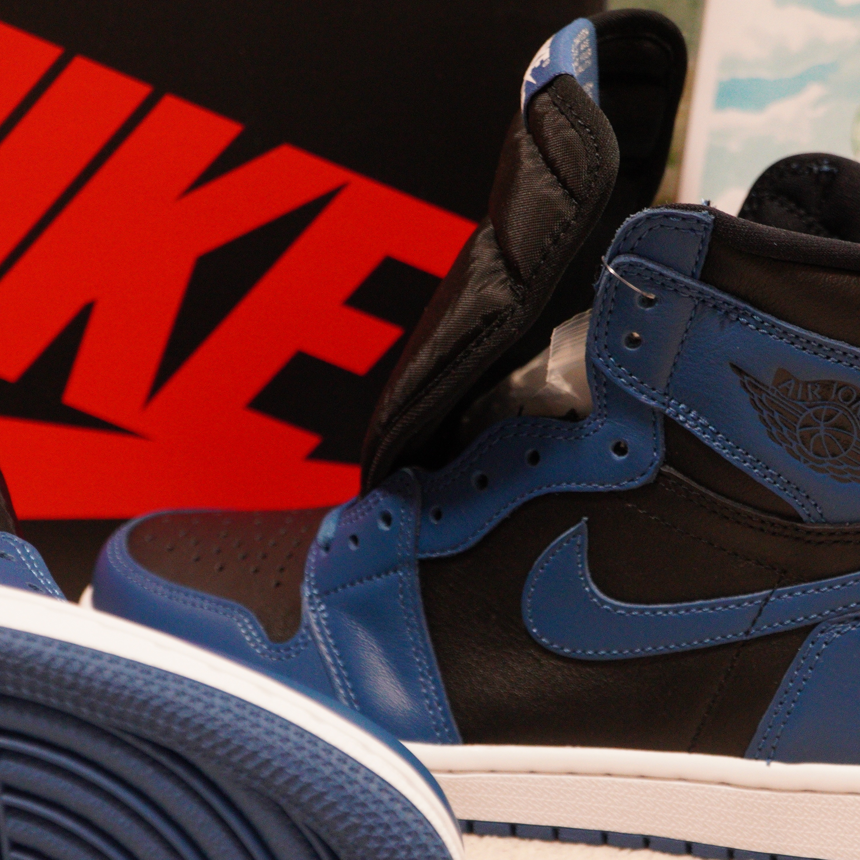 Jordan 1 Retro High OG Dark Marina Blue 착용 스타일 - 3