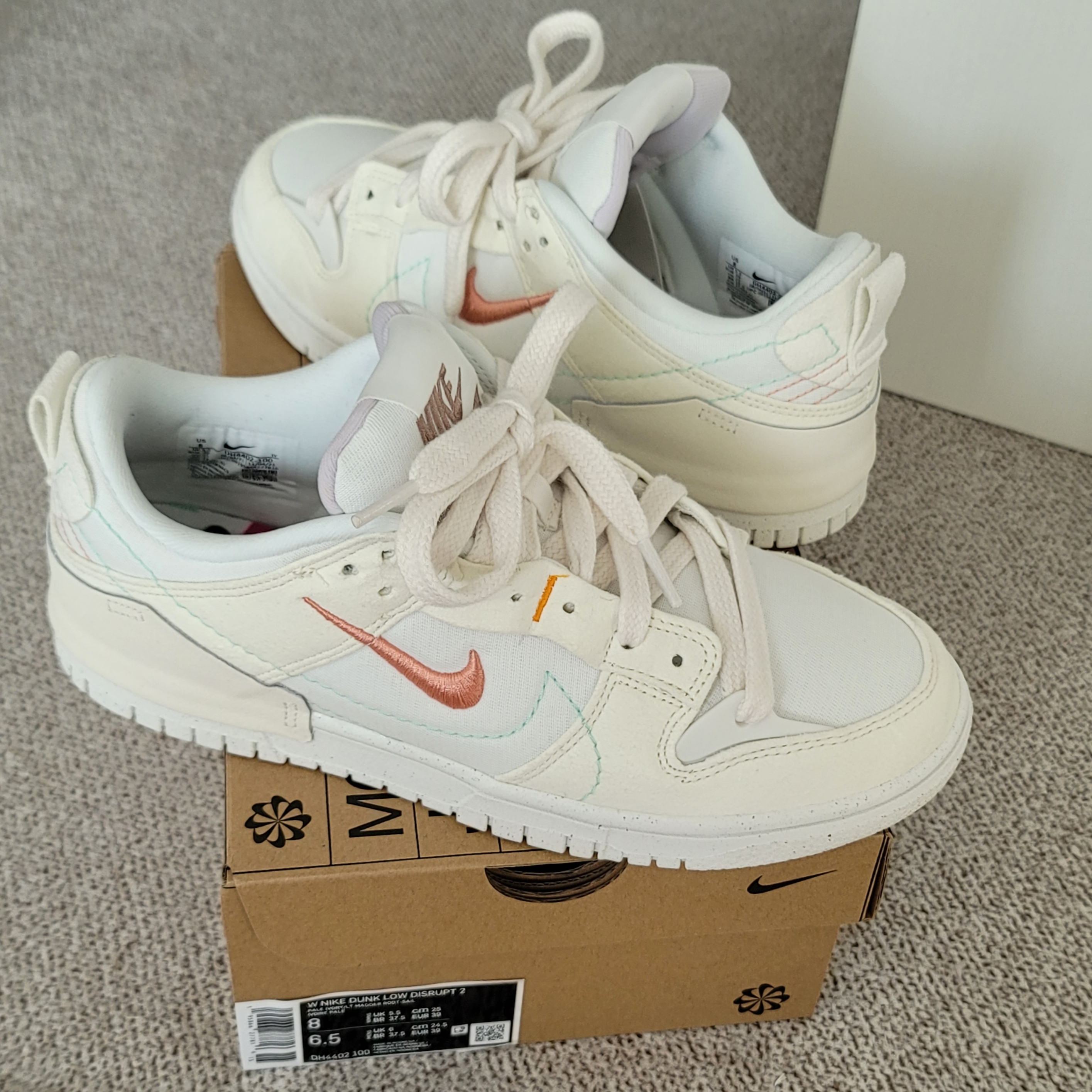 (W) Nike Dunk Low Disrupt 2 Pale Ivory Sail 착용 스타일