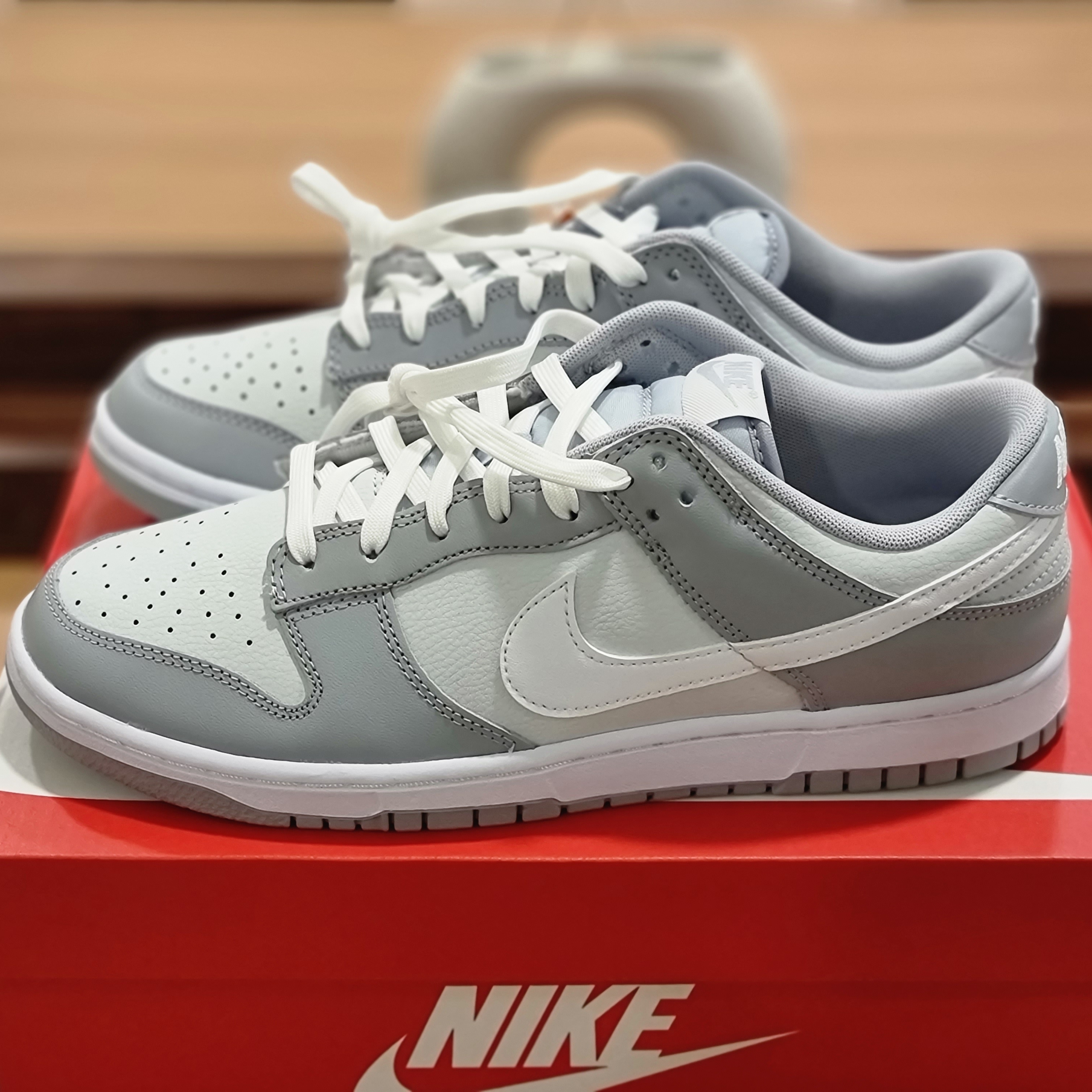 Nike Dunk Low Retro Wolf Grey 착용 스타일