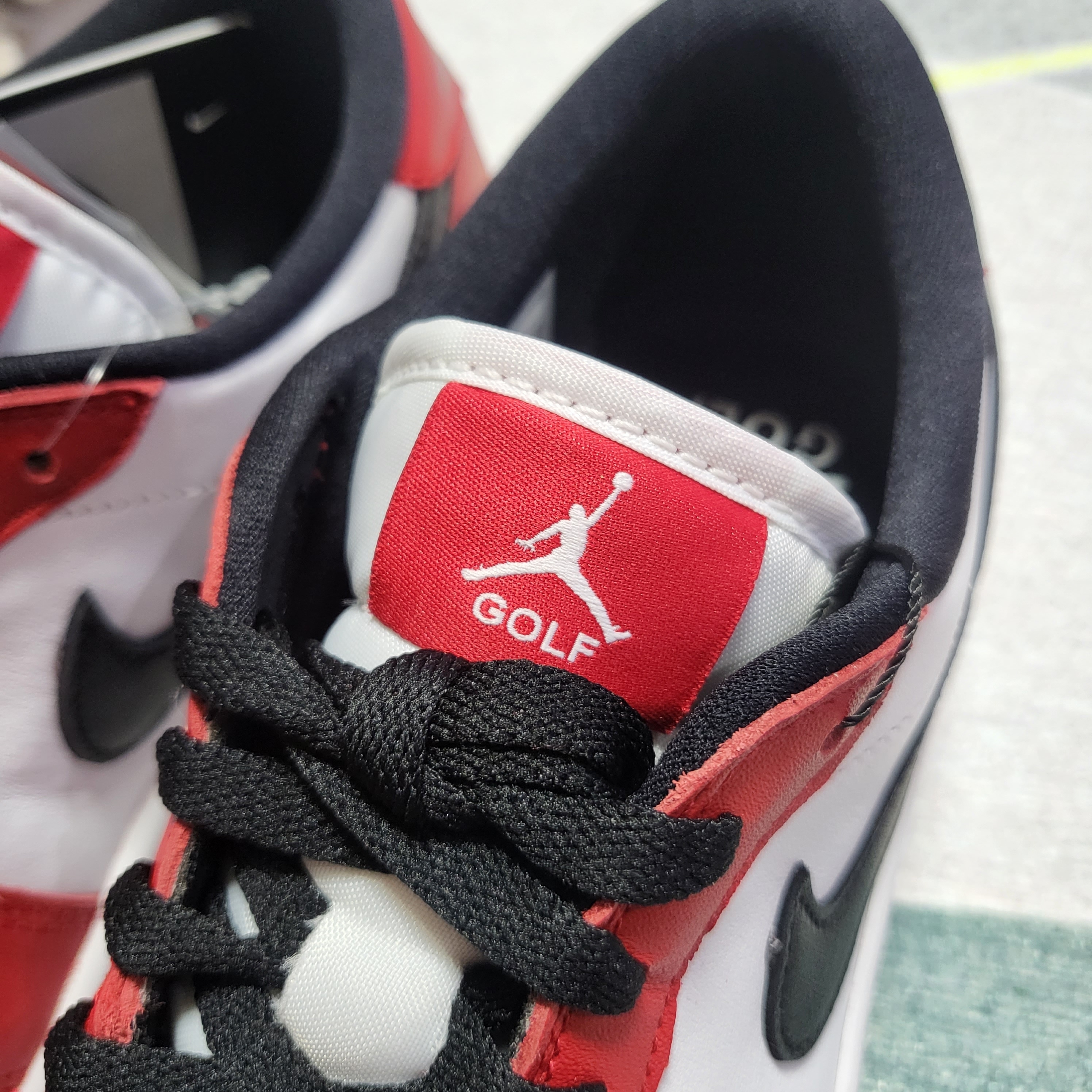 Jordan 1 Low Golf Chicago 착용 스타일 - 3