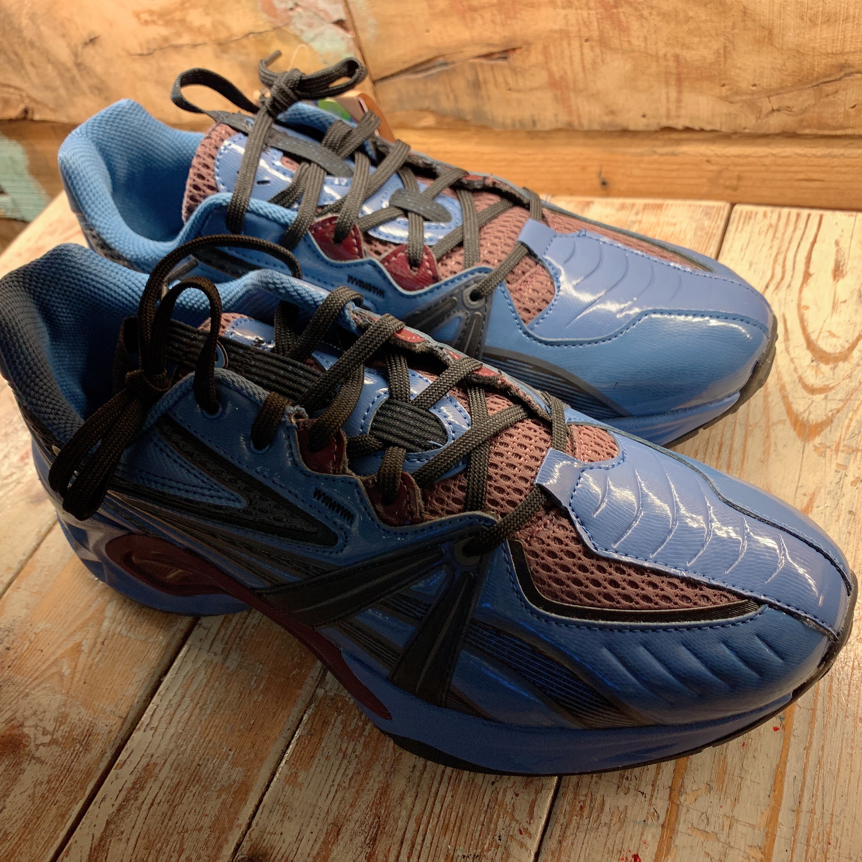 Asics HN2-S Protoblast Azure 착용 스타일 - 1