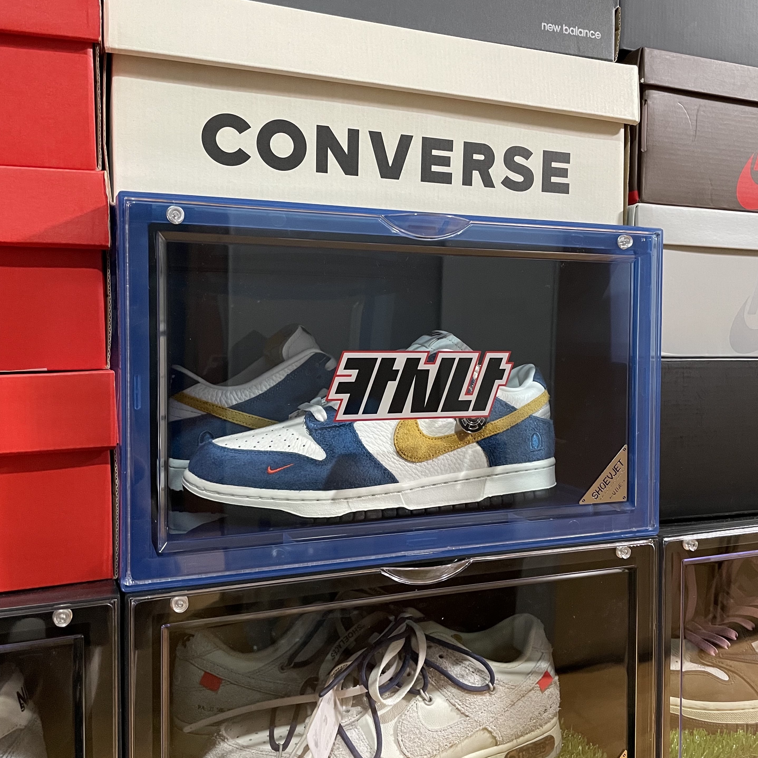 Nike x Off-White Dunk Low The 50 - Lot 18, Jordan 1 x Travis Scott Retro High OG SP Mocha 착용 스타일 - 1