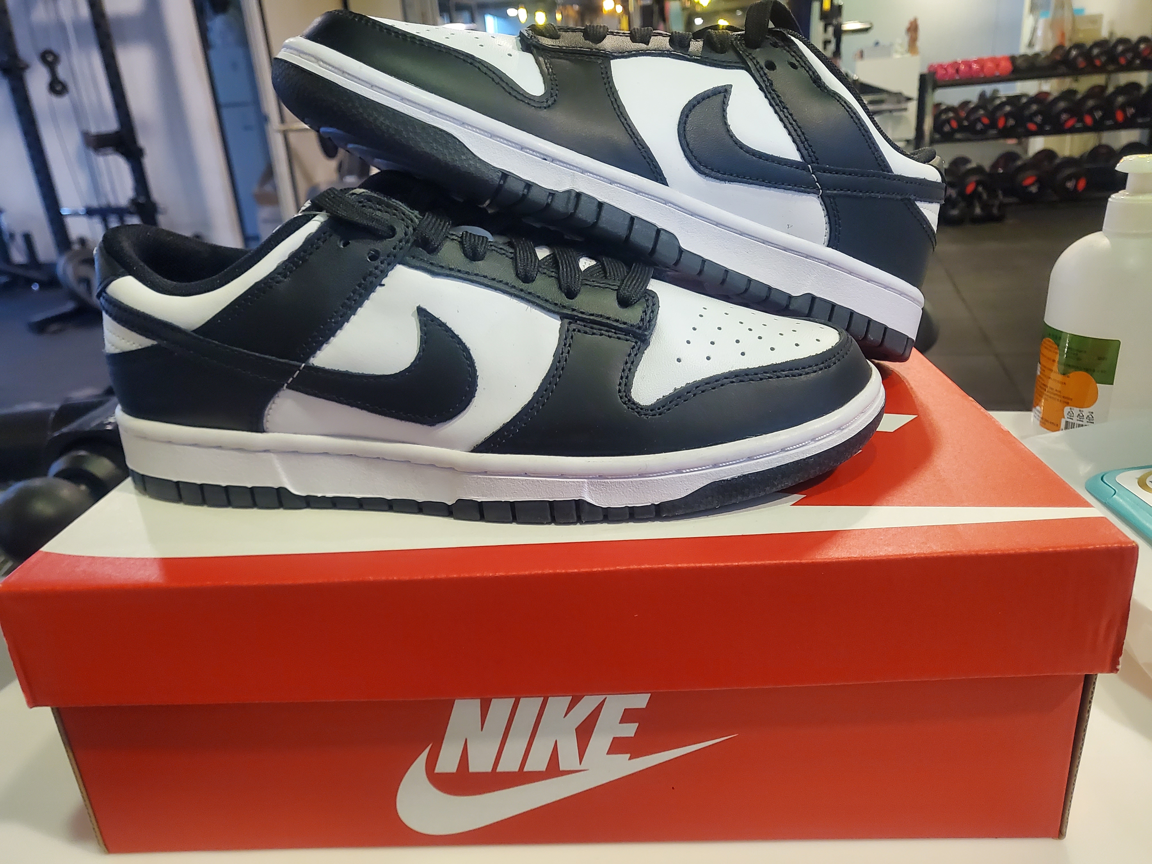 Nike Dunk Low Retro Black 착용 스타일