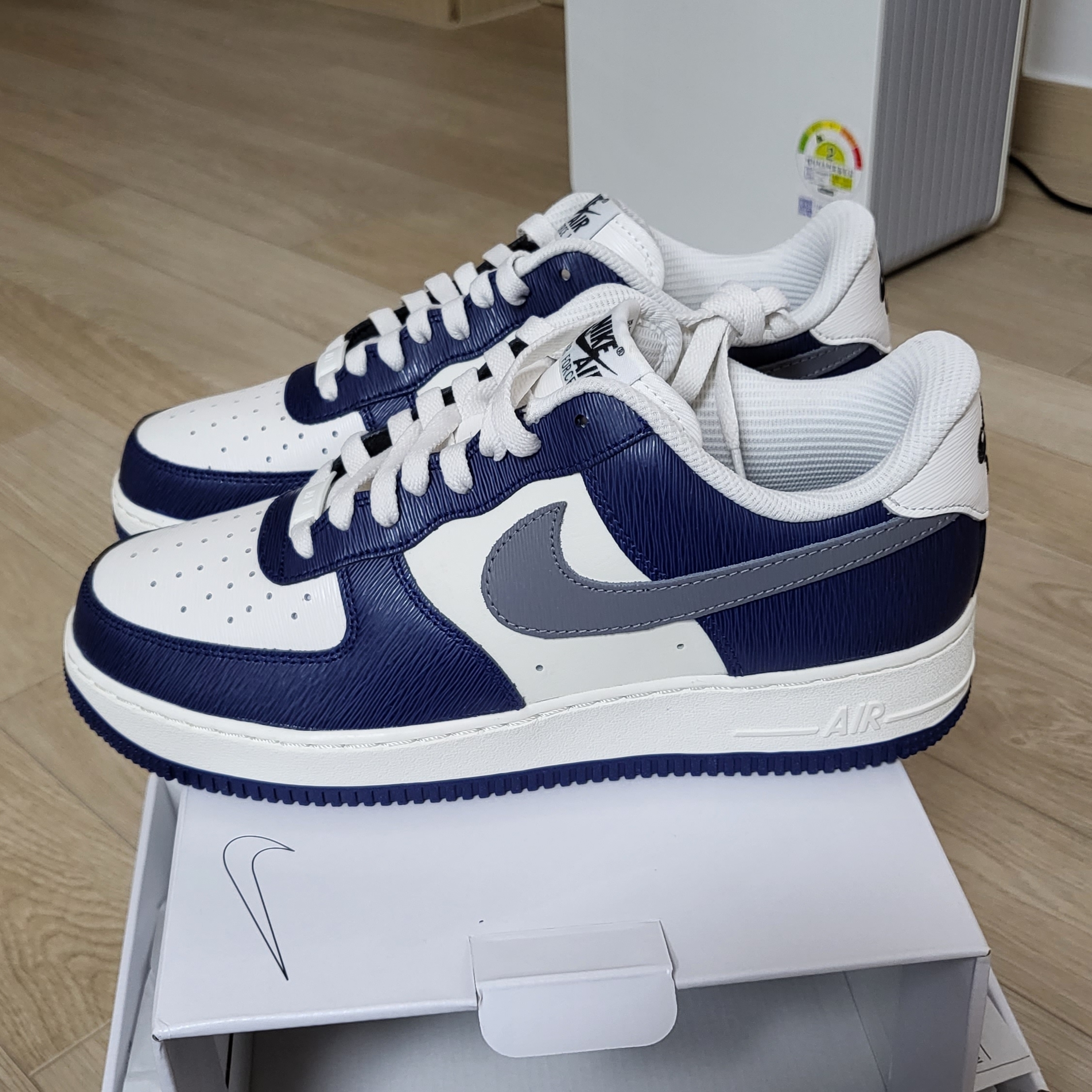 Nike Air Force 1 '07 Low White 착용 스타일 - 2
