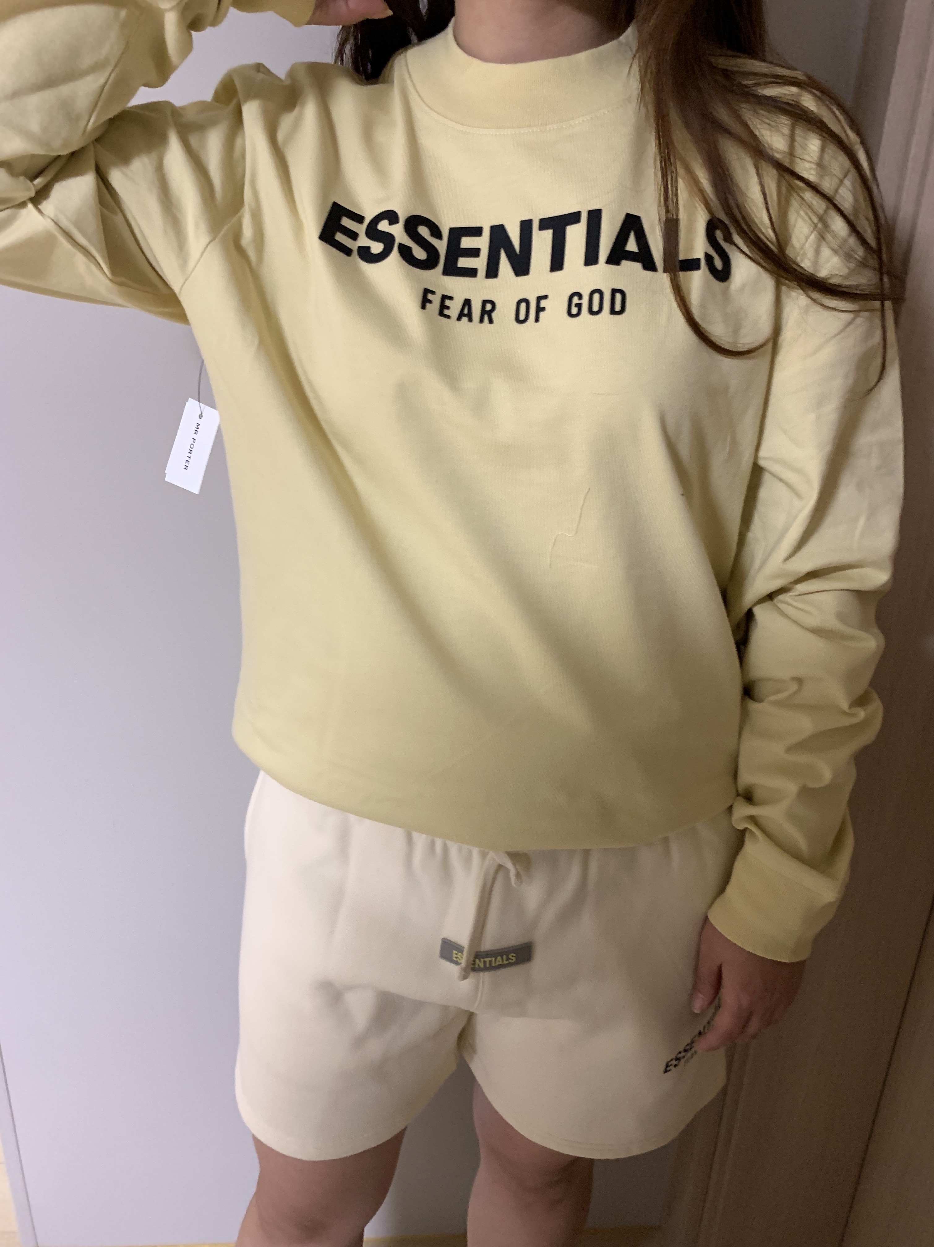 (Kids) Essentials Sweatshorts Cream - 21SS 착용 스타일