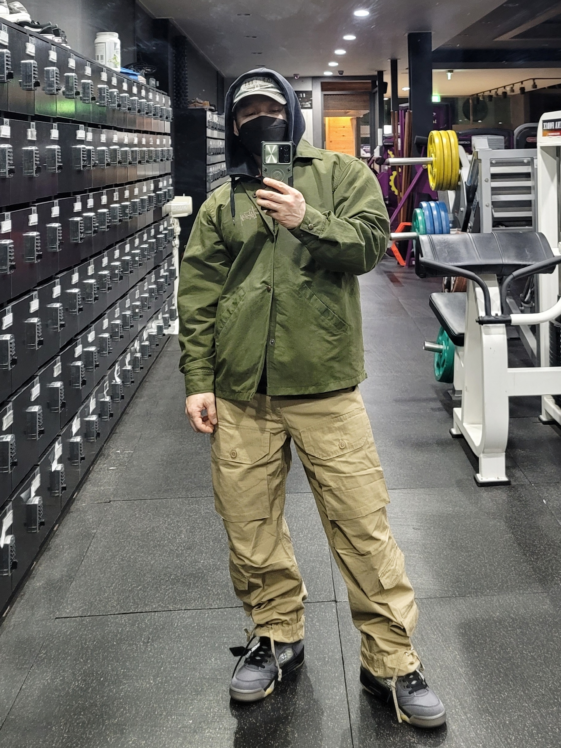 Jordan 5 x Off-White Retro SP Black Muslin 착용 스타일 - 1
