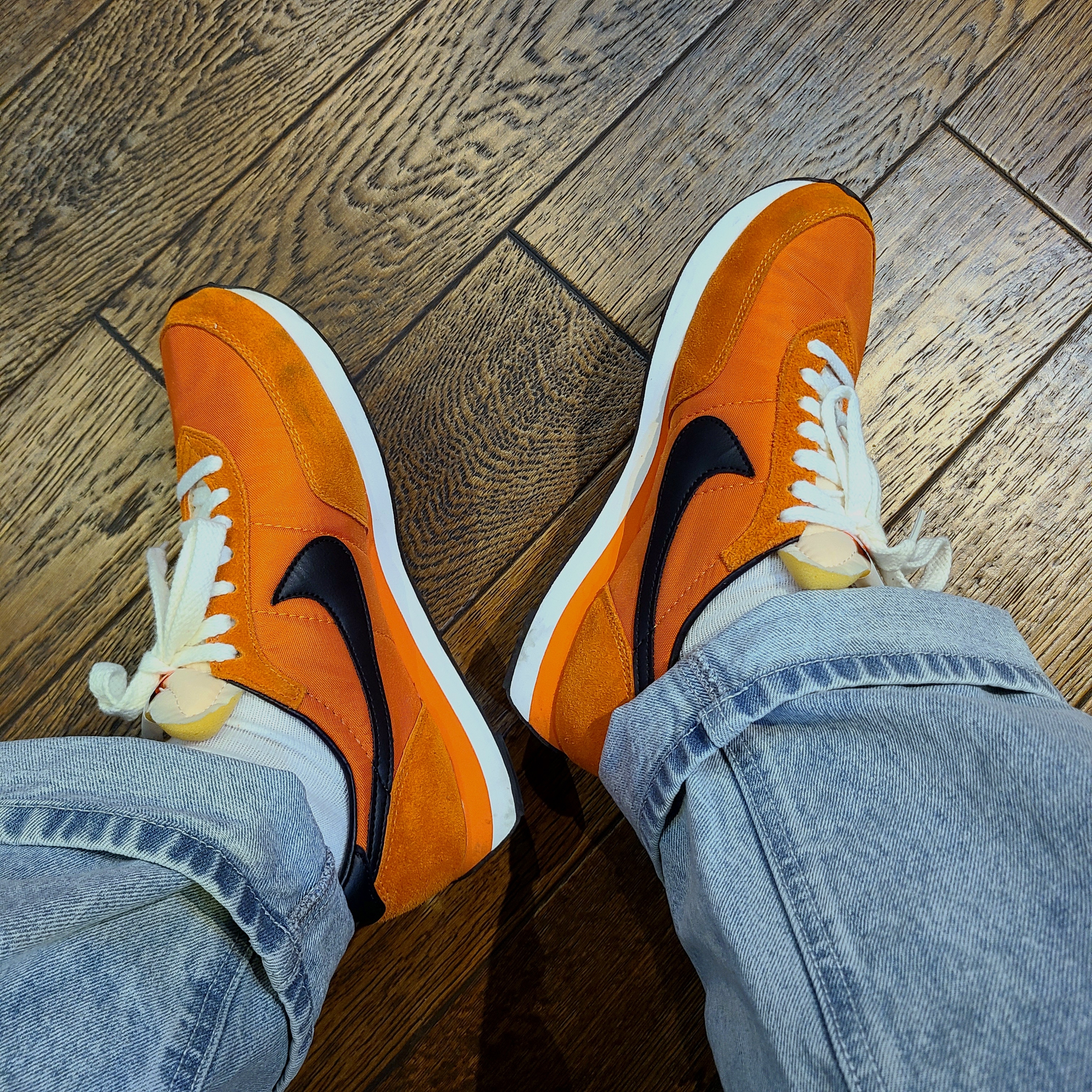 Nike Waffle Trainer 2 SP Starfish 착용 스타일