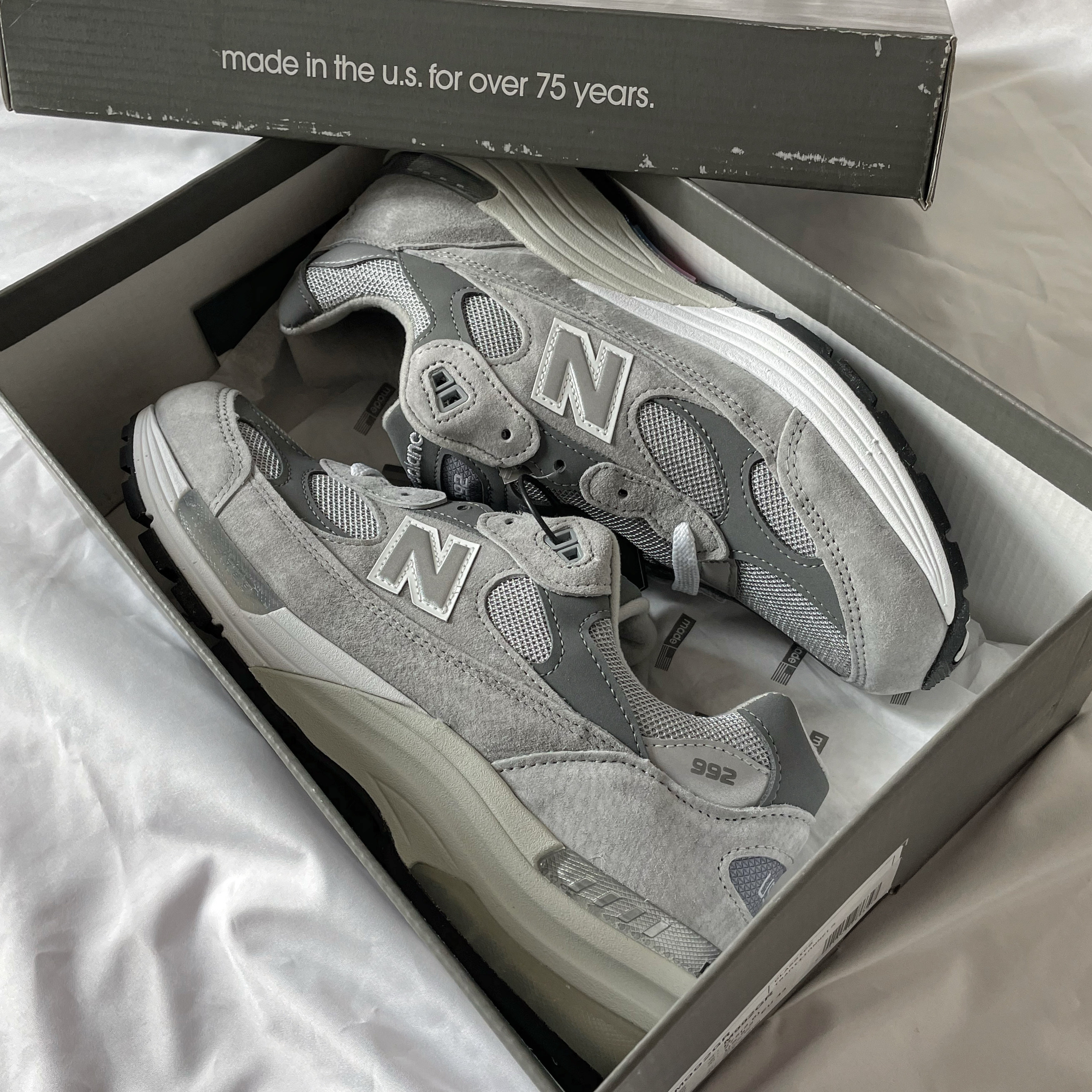 New Balance 992 Made in USA Grey - D Standard 착용 스타일