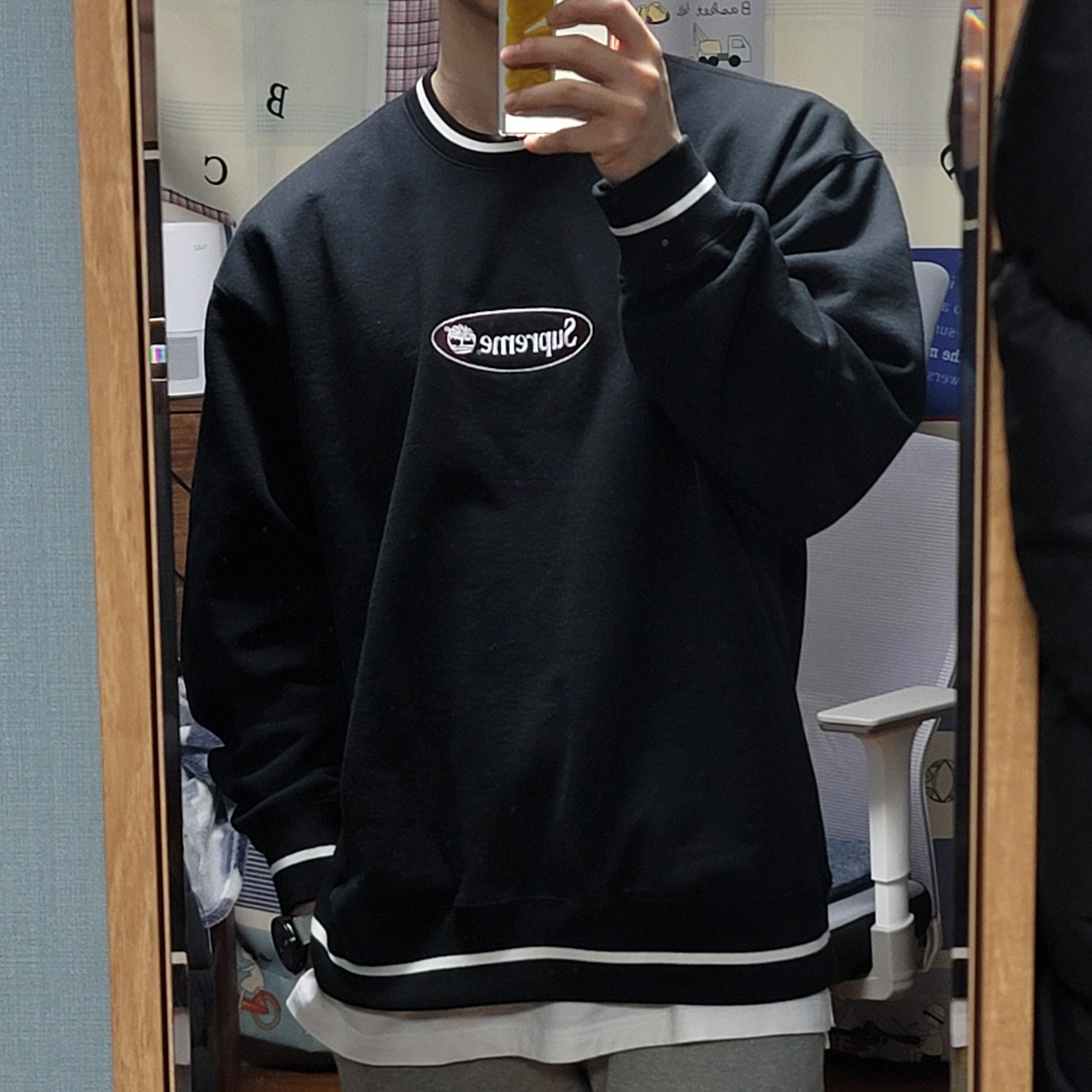 Supreme x Timberland Crewneck Black - 21SS 착용 스타일 - 1