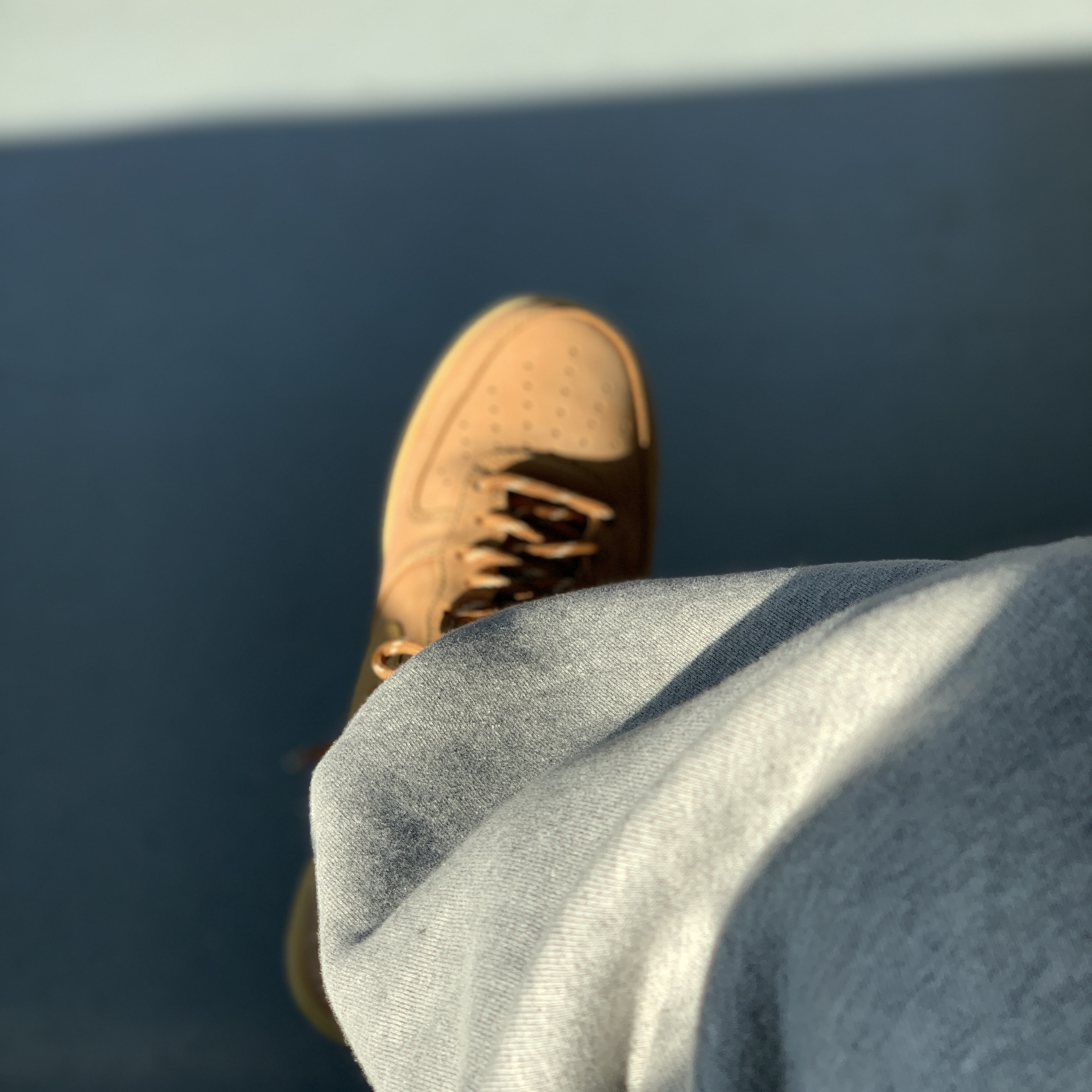 Nike Air Force 1 '07 WB Flax 착용 스타일 - 2