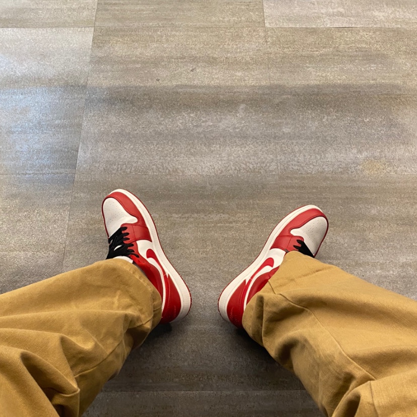 Jordan 1 Low Gym Red White 착용 스타일 - 2