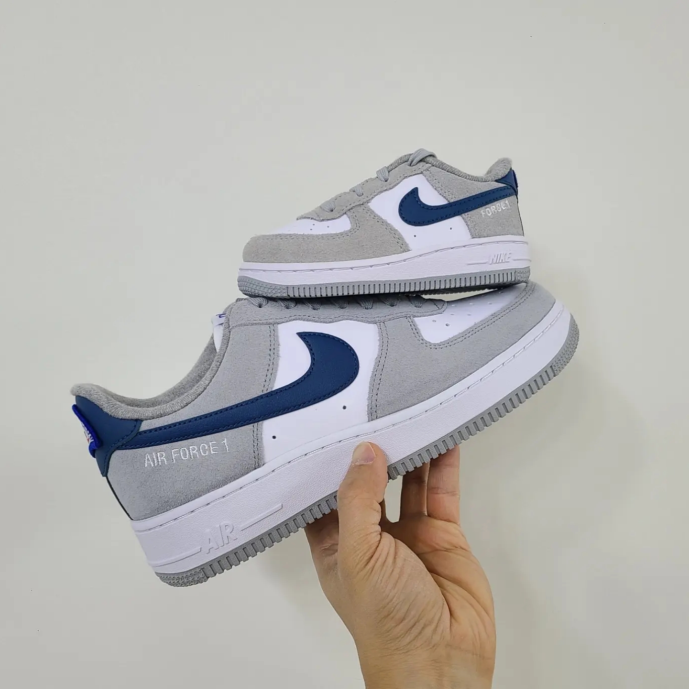 Nike Air Force 1 '07 LV8 Athletic Club Light Smoke Grey Marina, (TD) Nike Force 1 LV8 Athletic Club Light Smoke Grey Marina 착용 스타일 - 4