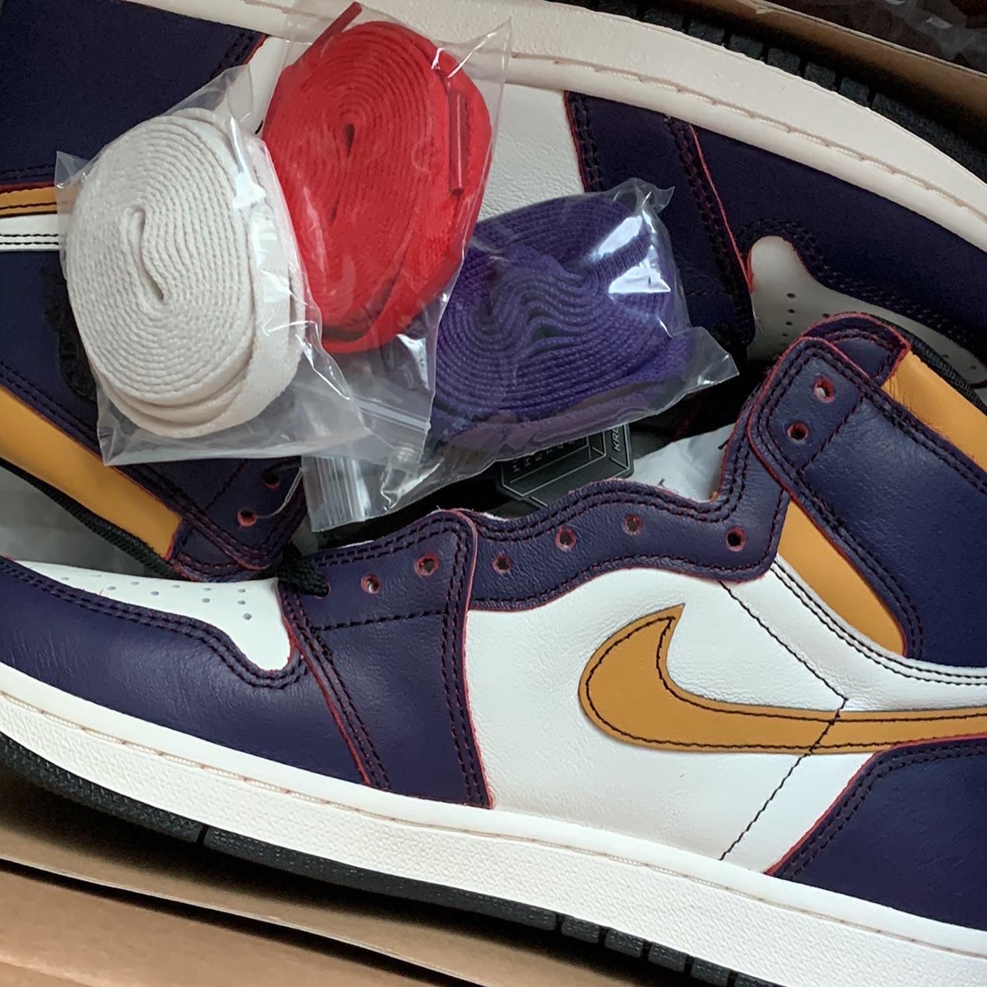 Jordan 1 Retro High OG Defiant SB LA to Chicago 착용 스타일