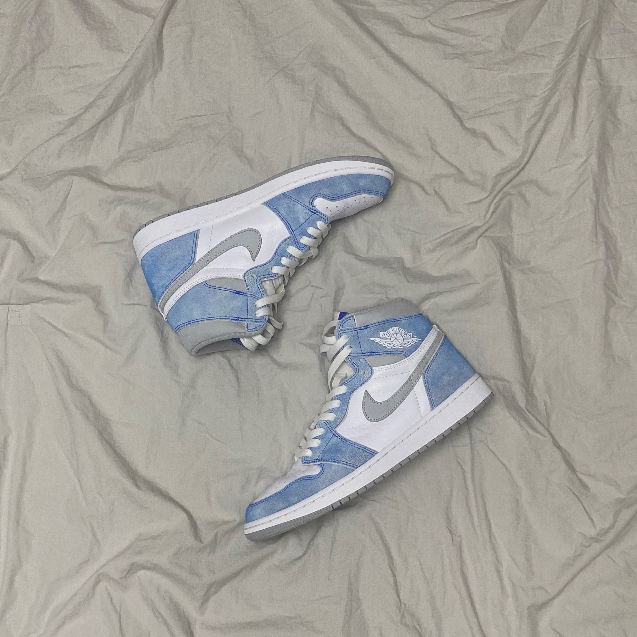 Jordan 1 Retro High OG Hyper Royal, (GS) Jordan 1 Retro High OG Hyper Royal 착용 스타일