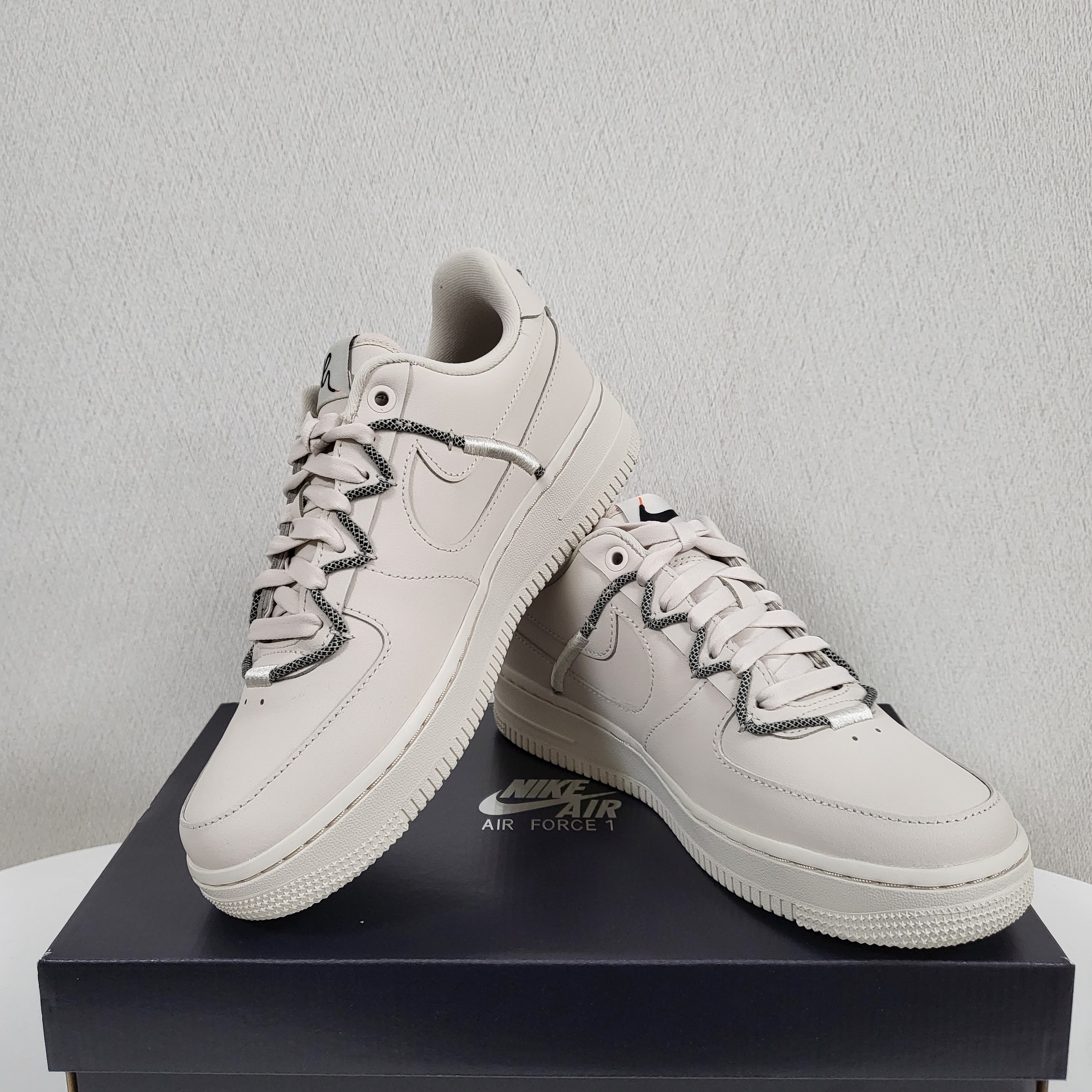 (W) Nike Air Force 1 '07 LX Light Orewood Brown 착용 스타일