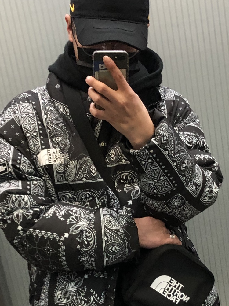 The North Face Novelty Lofty Down Jacket Real Black, Nike x Drake Nocta Essential Cap Black 착용 스타일