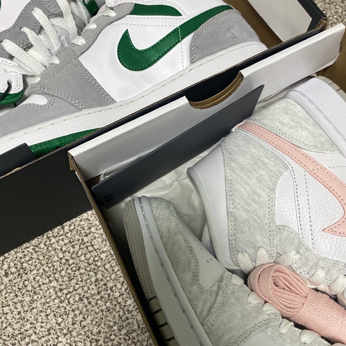 Jordan 1 Mid SE Pine Green Light Smoke Grey, (W) Jordan 1 Mid SE Light Iron Ore 착용 스타일