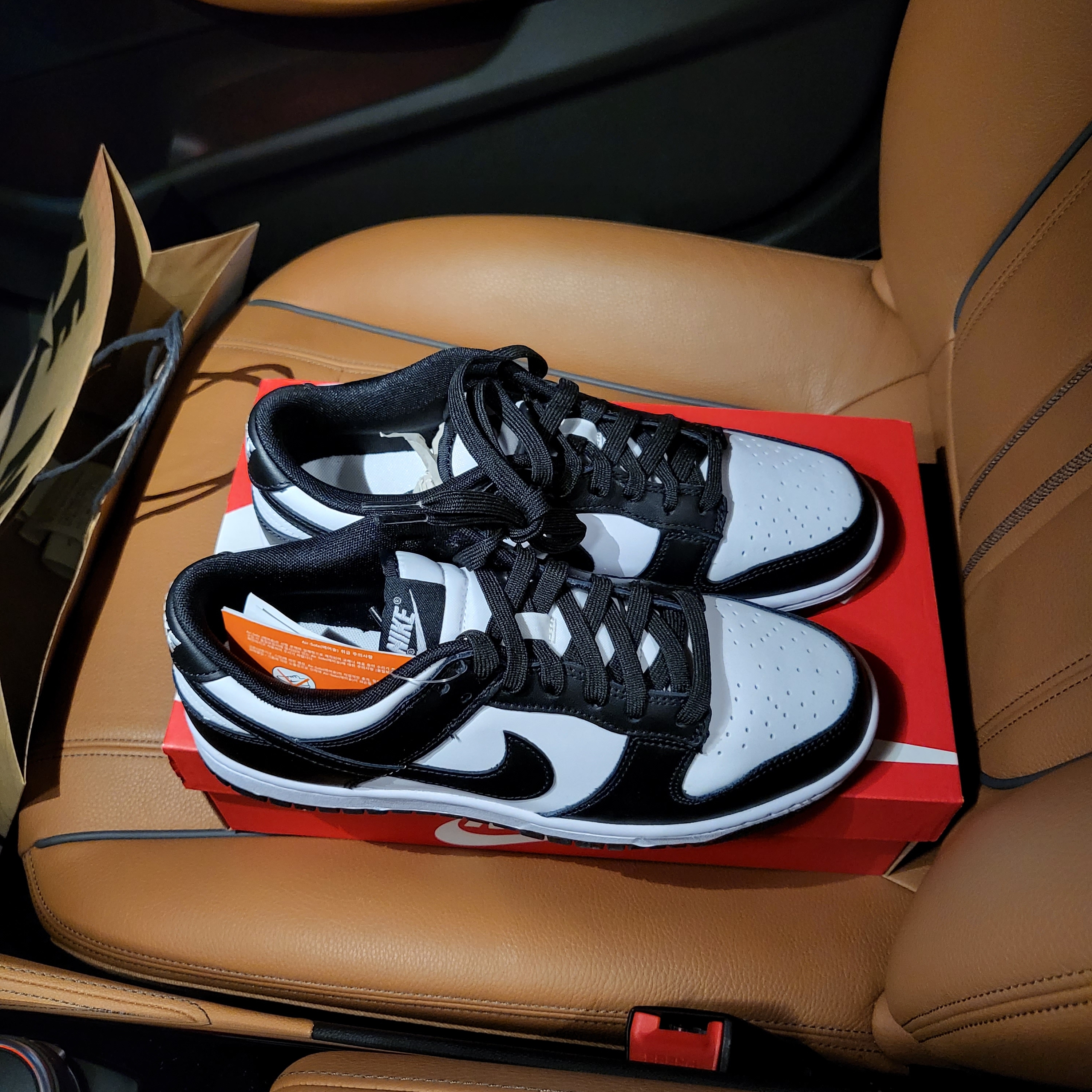 Nike Dunk Low Retro Black 착용 스타일 - 5