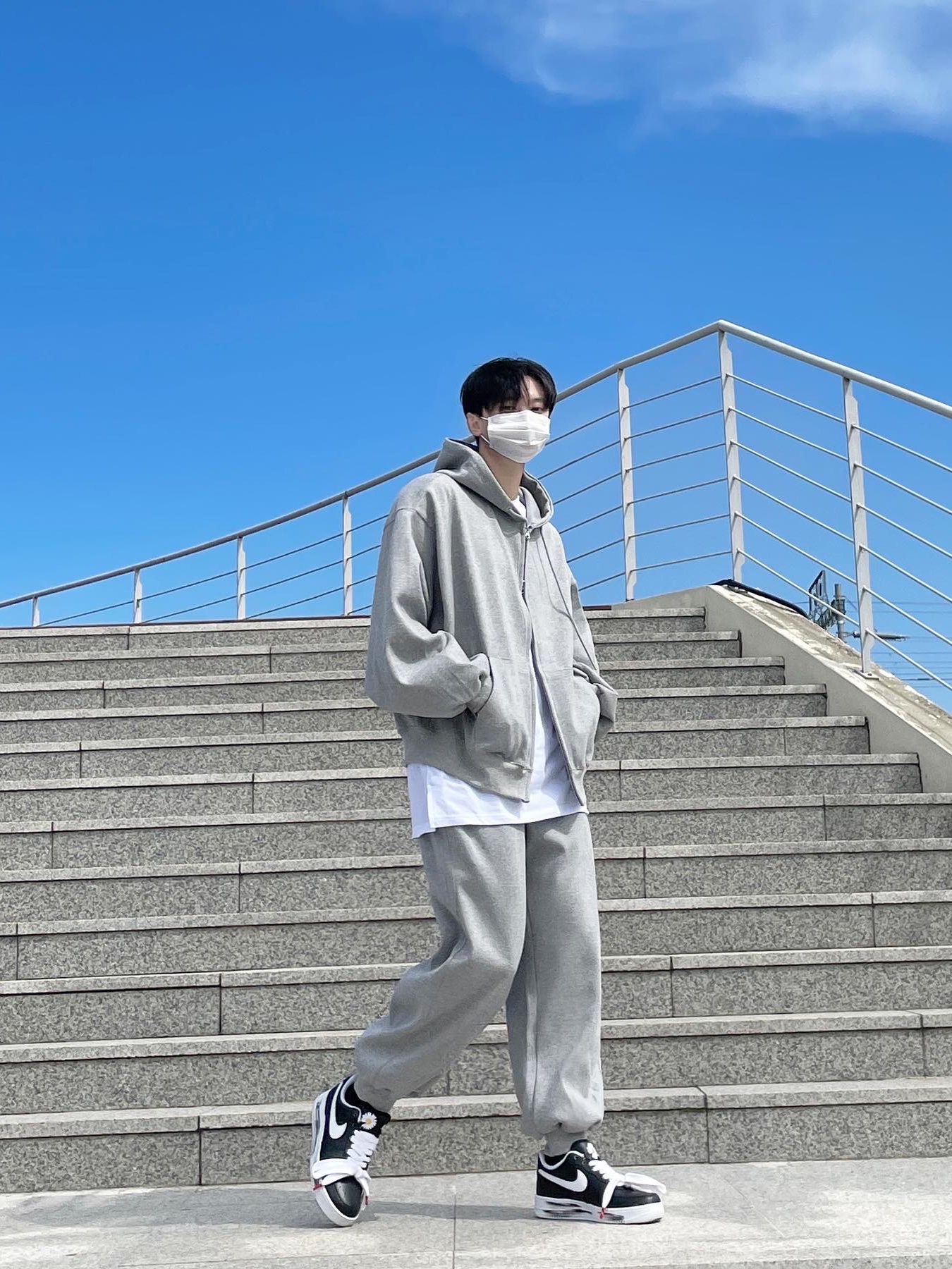 Nike x Peaceminusone Air Force 1 Low Para-Noise 착용 스타일 - 1