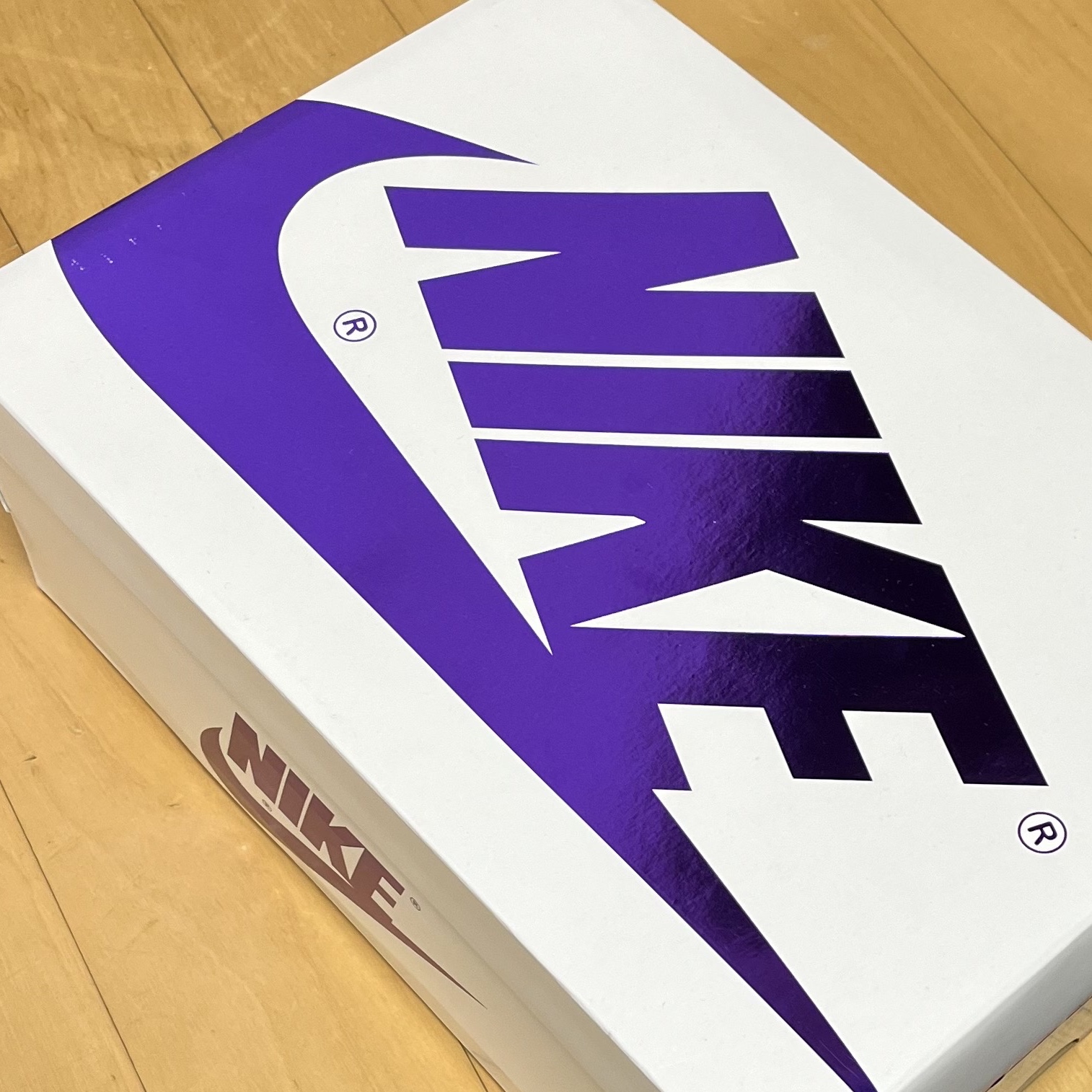 (W) Jordan 1 High OG Court Purple 착용 스타일 - 2