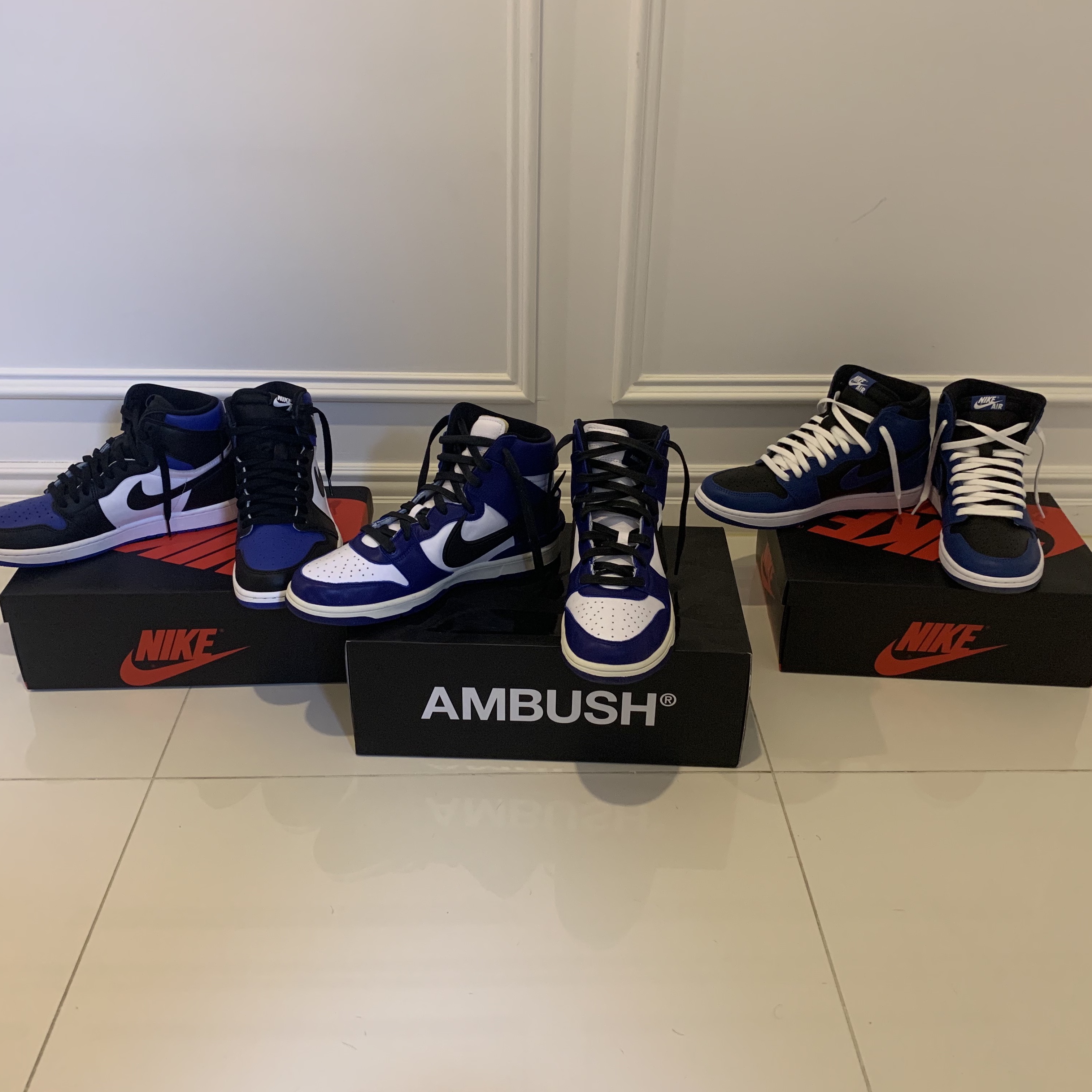 Jordan 1 Retro High OG Dark Marina Blue, Nike x Ambush Dunk High Deep Royal Blue 착용 스타일