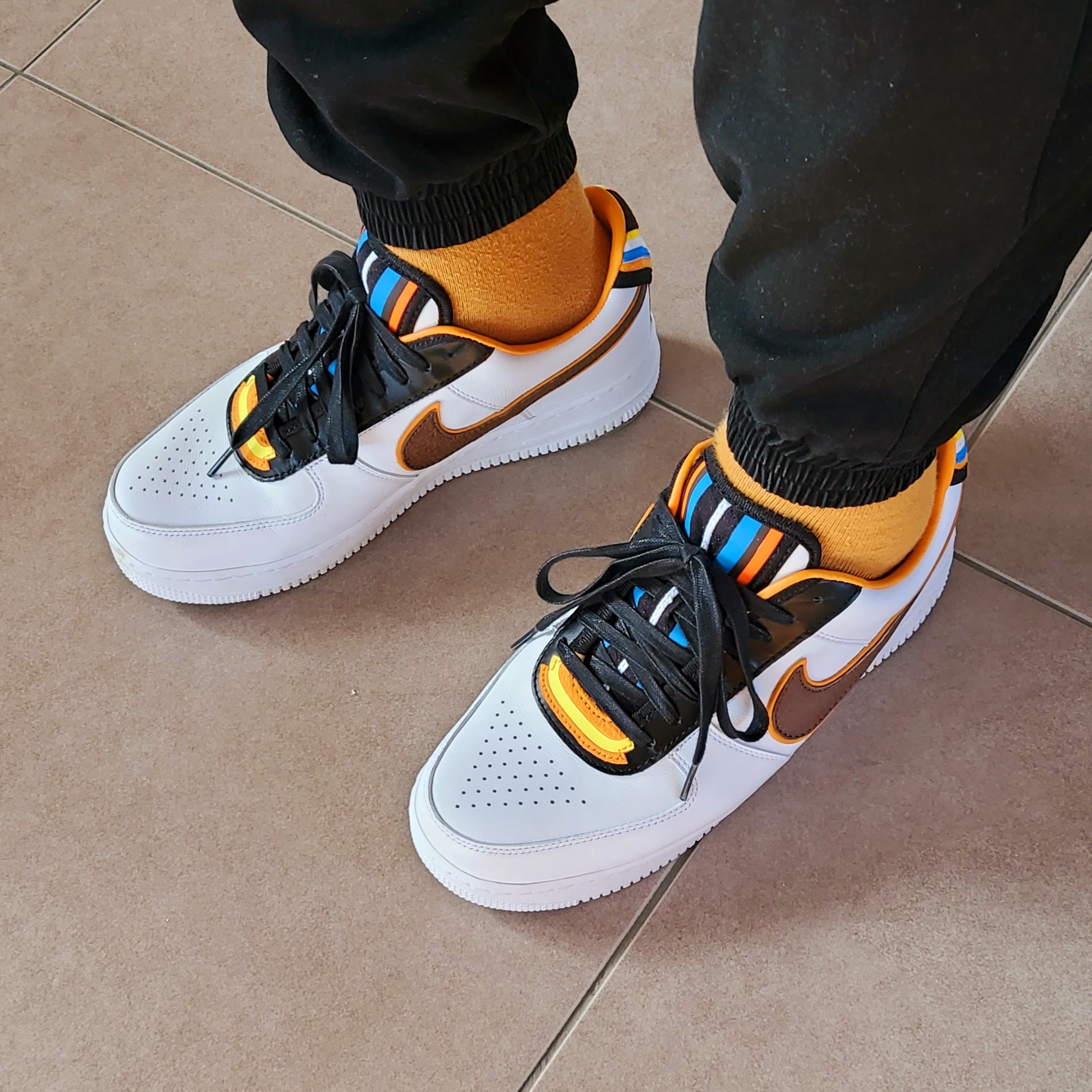 Nike x Riccardo Tisci Air Force 1 White 착용 스타일 - 5