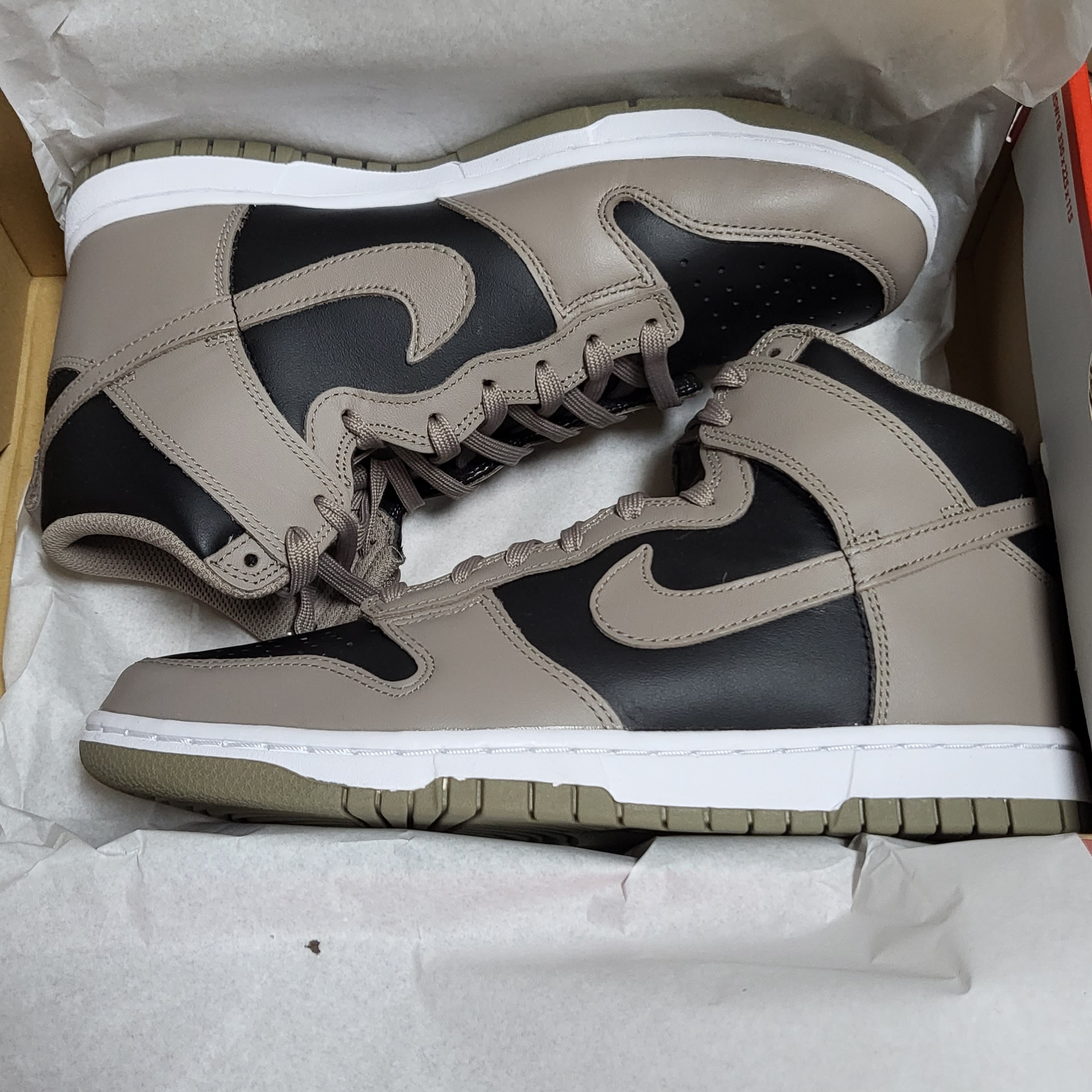 (W) Nike Dunk High Moon Fossil 착용 스타일 - 3