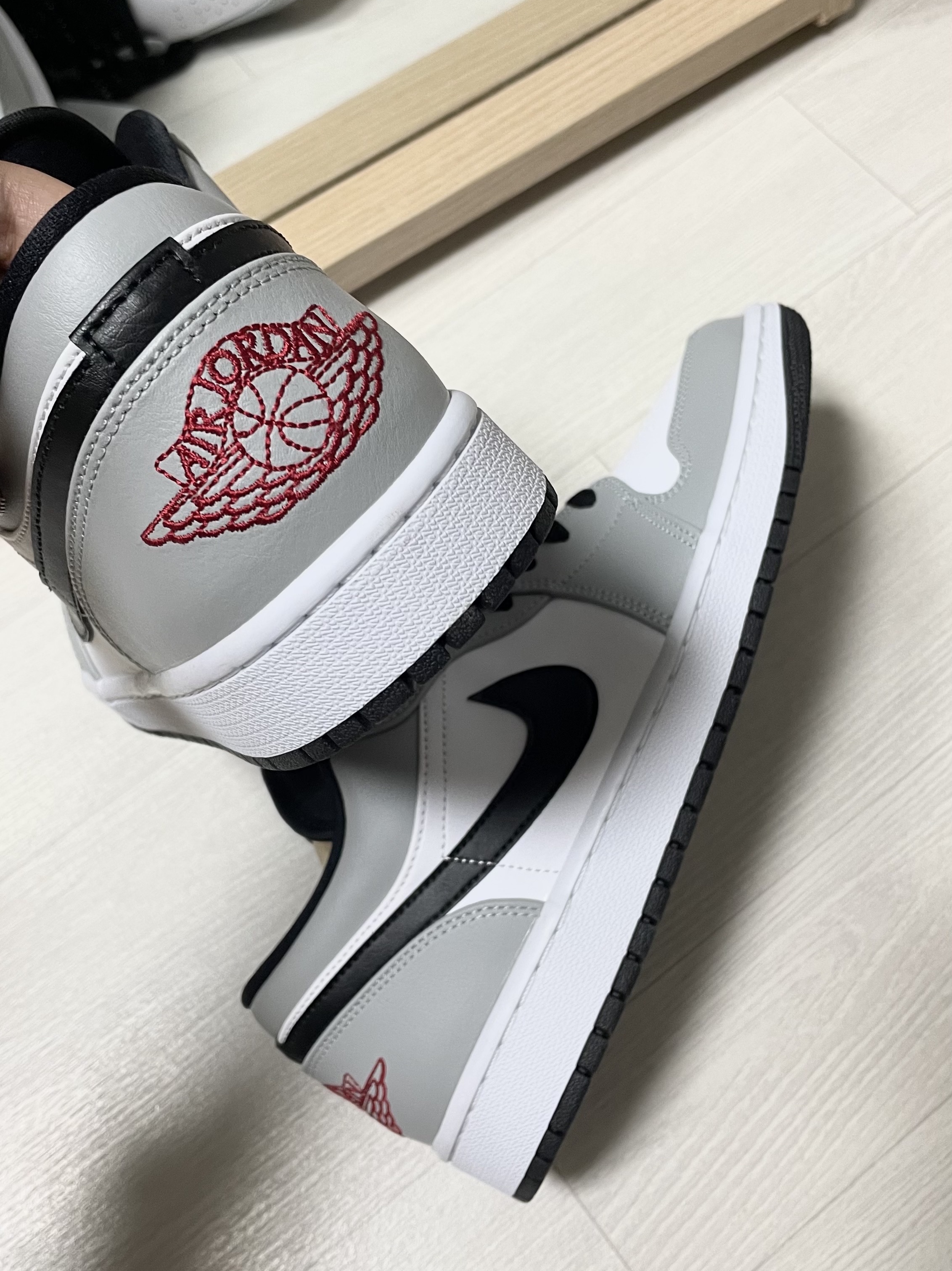 Jordan 1 Low Light Smoke Grey 착용 스타일