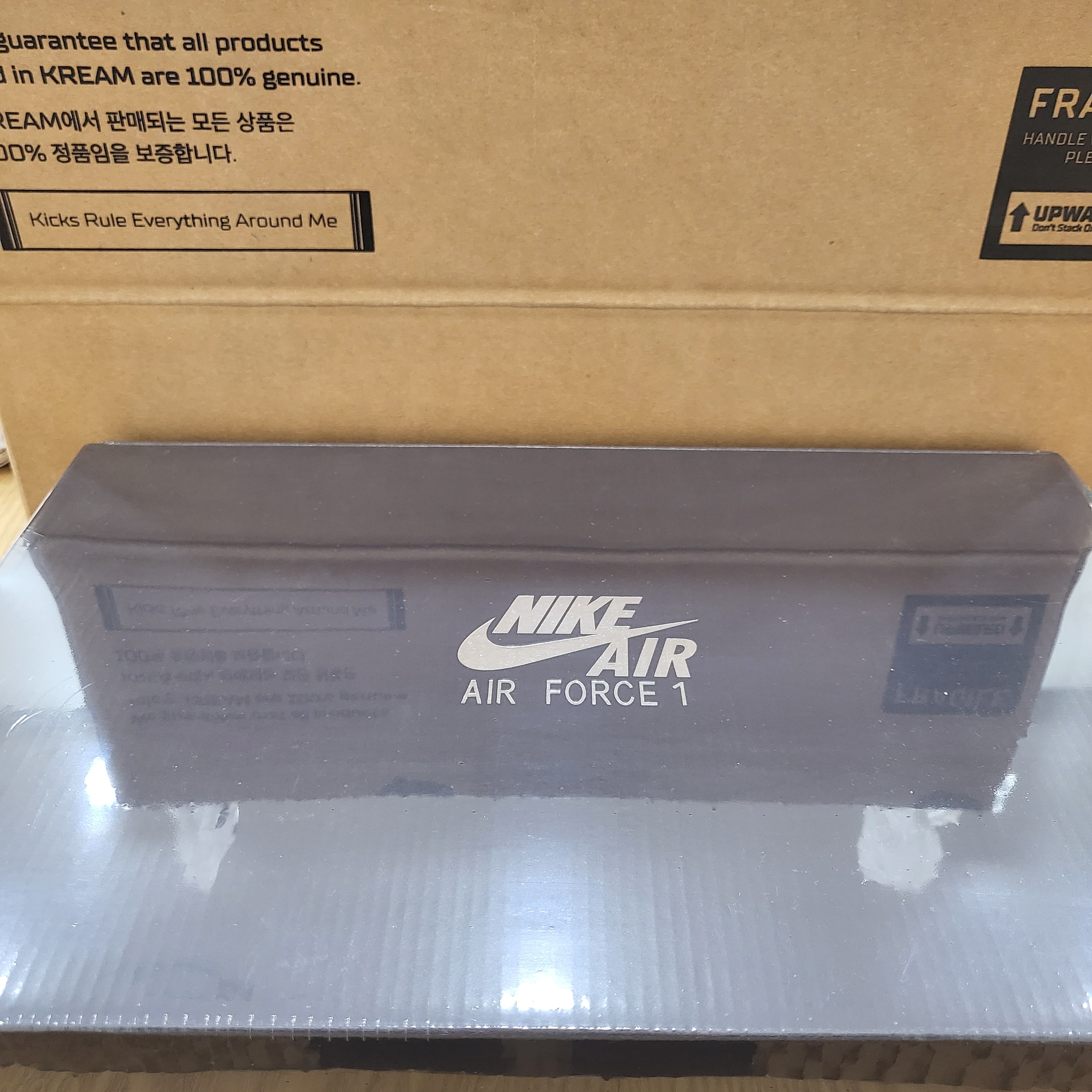 Nike Air Force 1 Mid QS NYC White Midnight Navy 착용 스타일 - 1