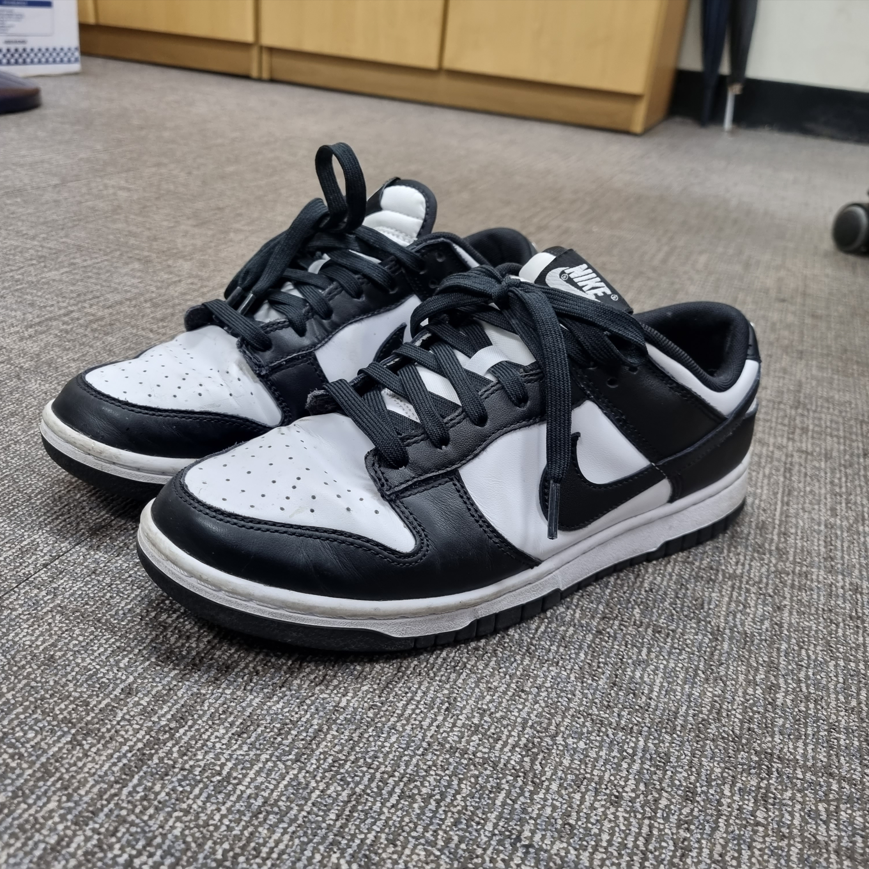 Nike Dunk Low Retro Black 착용 스타일