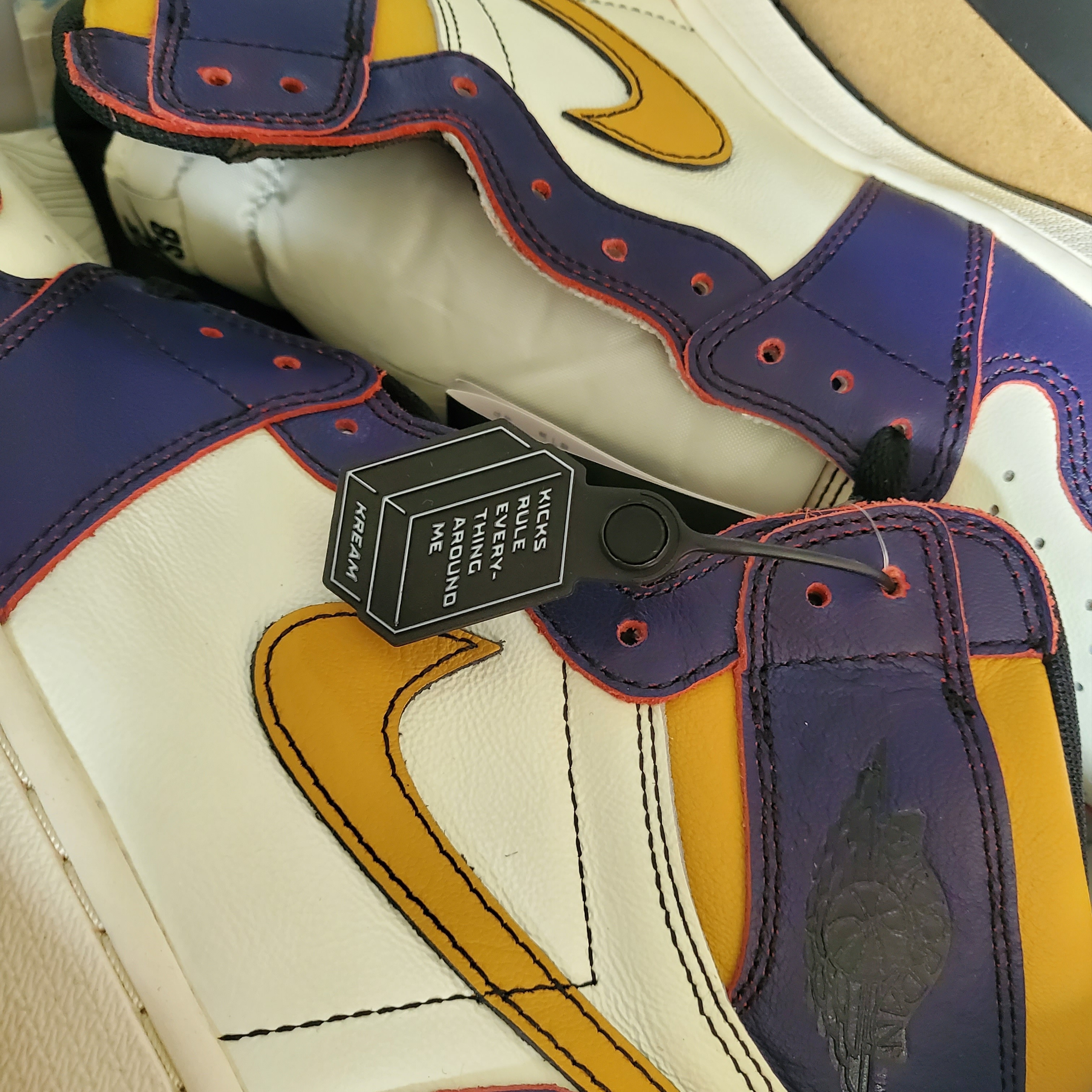 Jordan 1 Retro High OG Defiant SB LA to Chicago 착용 스타일