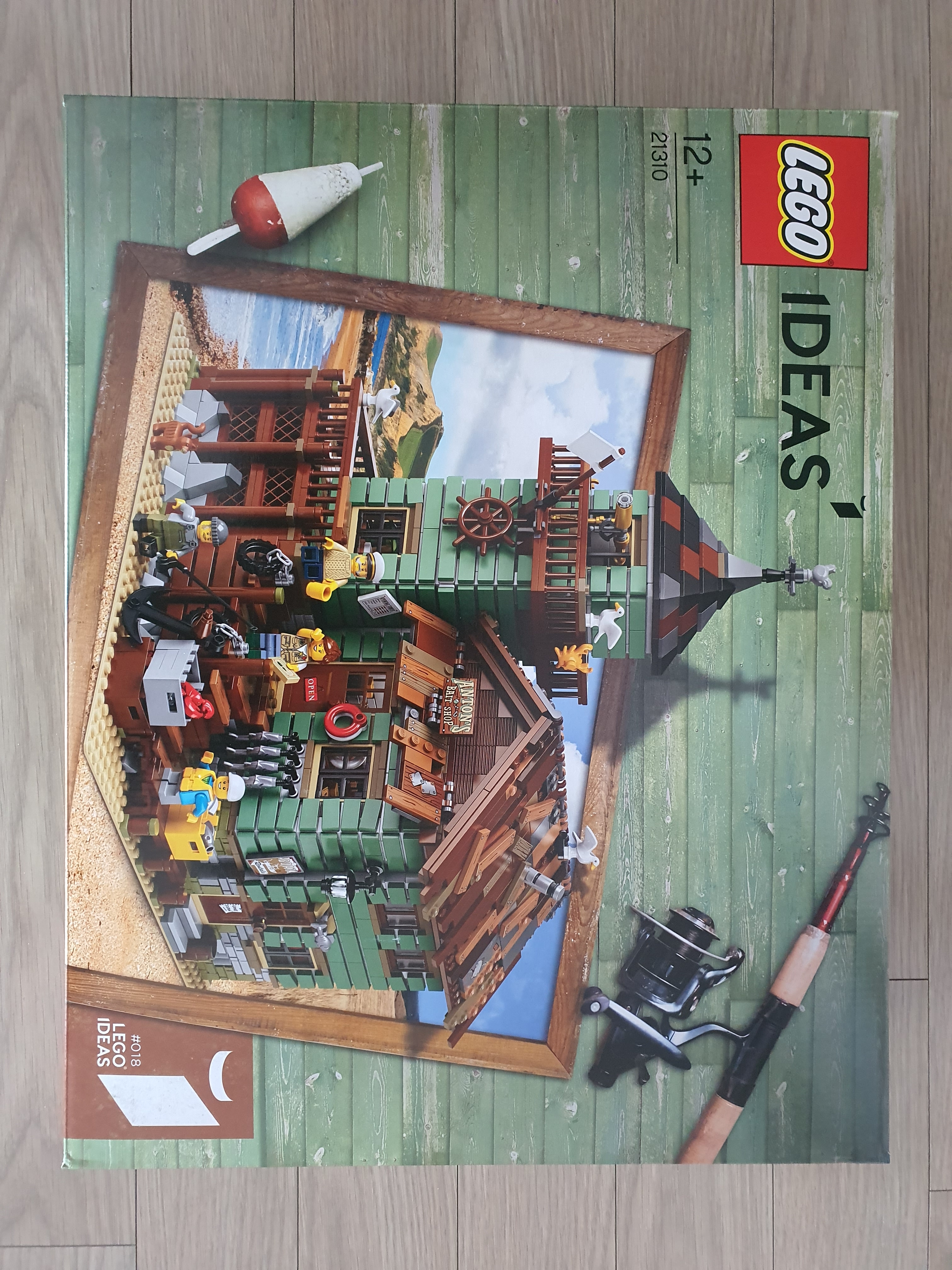 Lego Old Fishing Store 착용 스타일 - 1