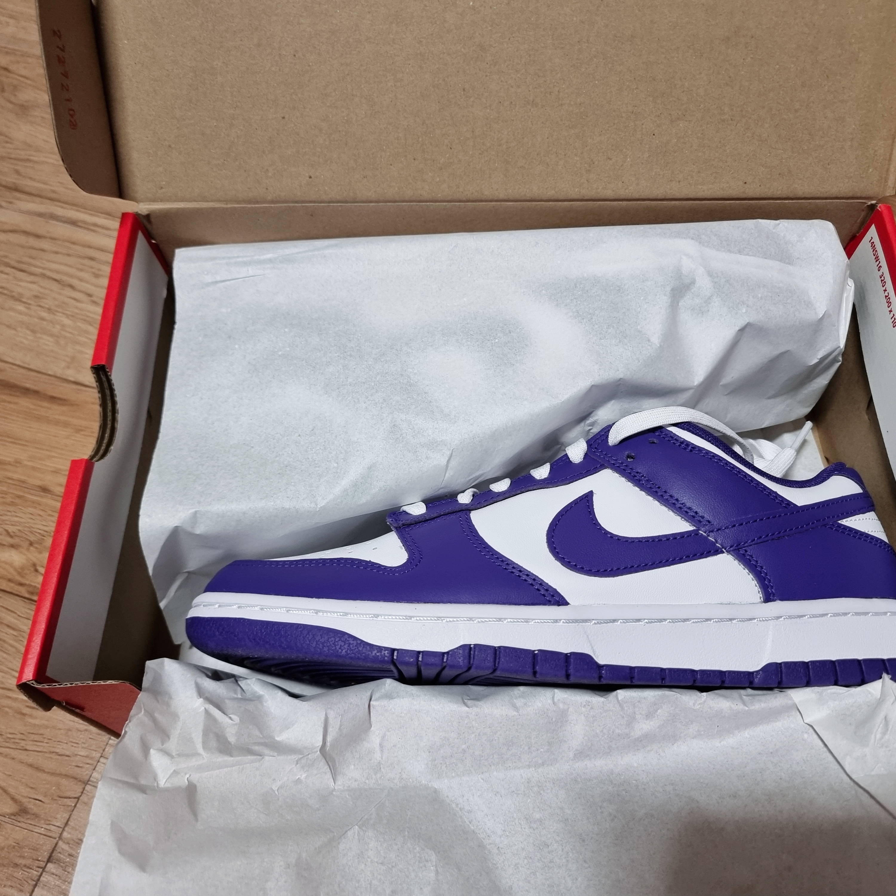 Nike Dunk Low Retro Championship Court Purple 착용 스타일 - 2