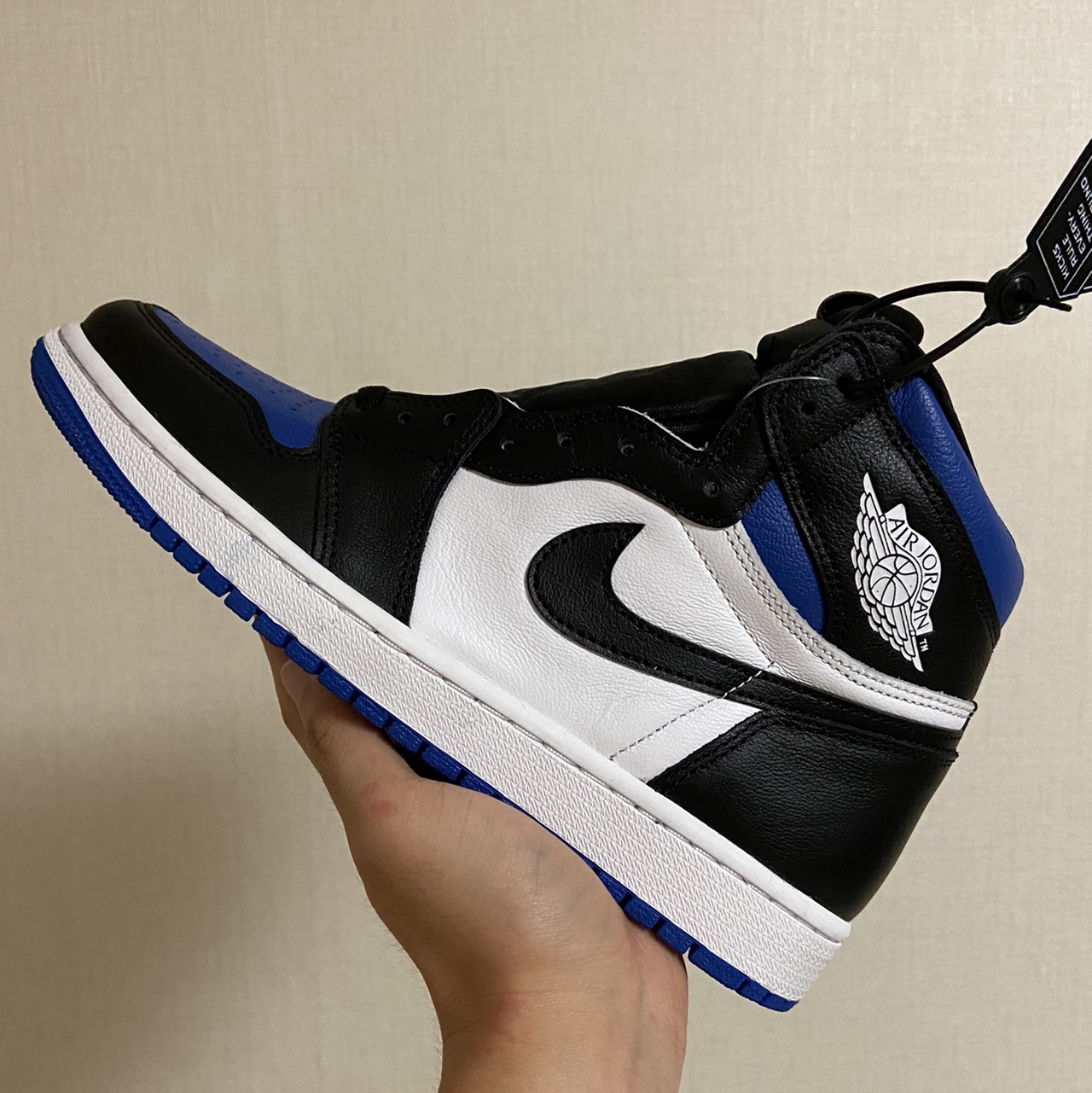 Jordan 1 Retro High OG Royal Toe 착용 스타일