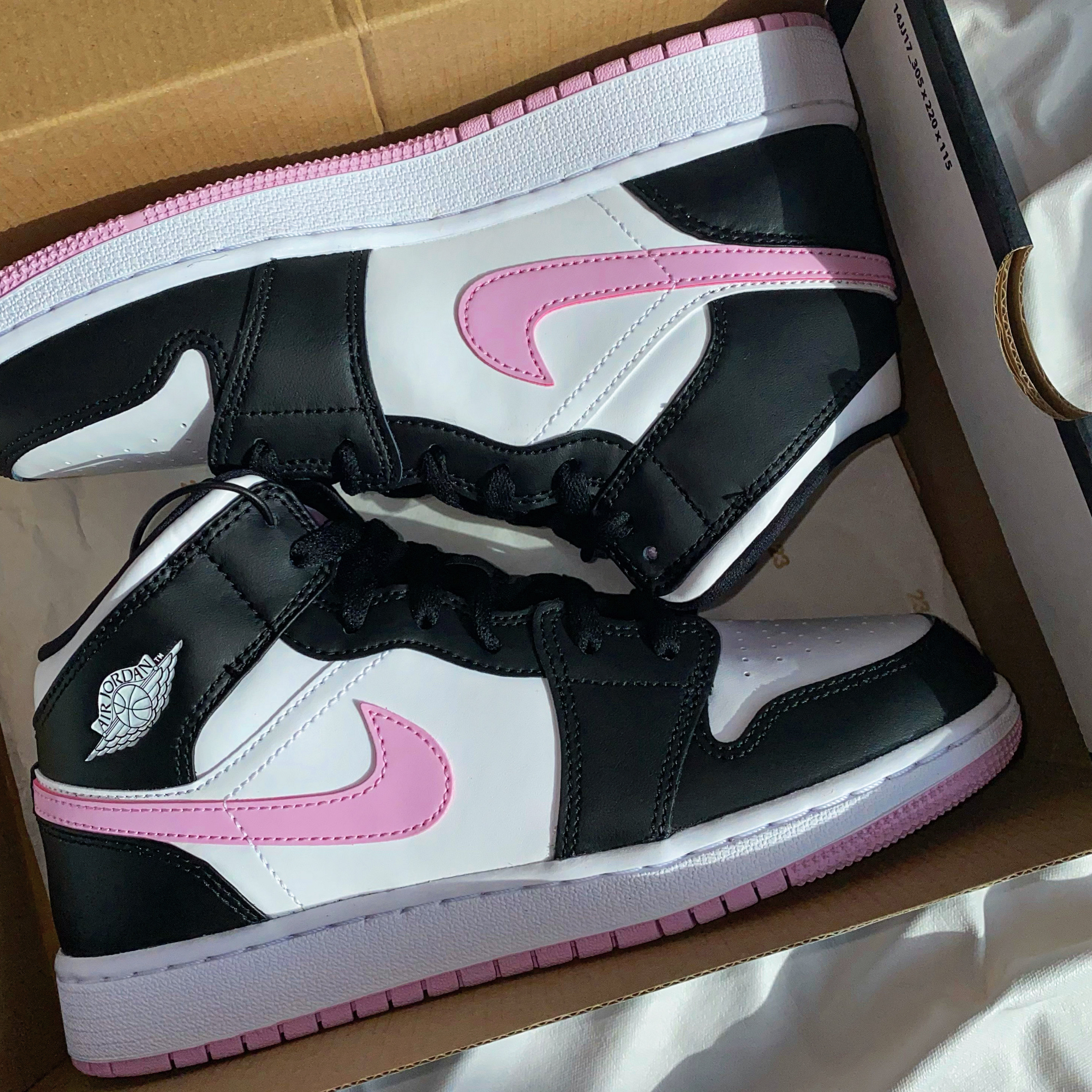 (GS) Jordan 1 Mid Light Arctic Pink 착용 스타일
