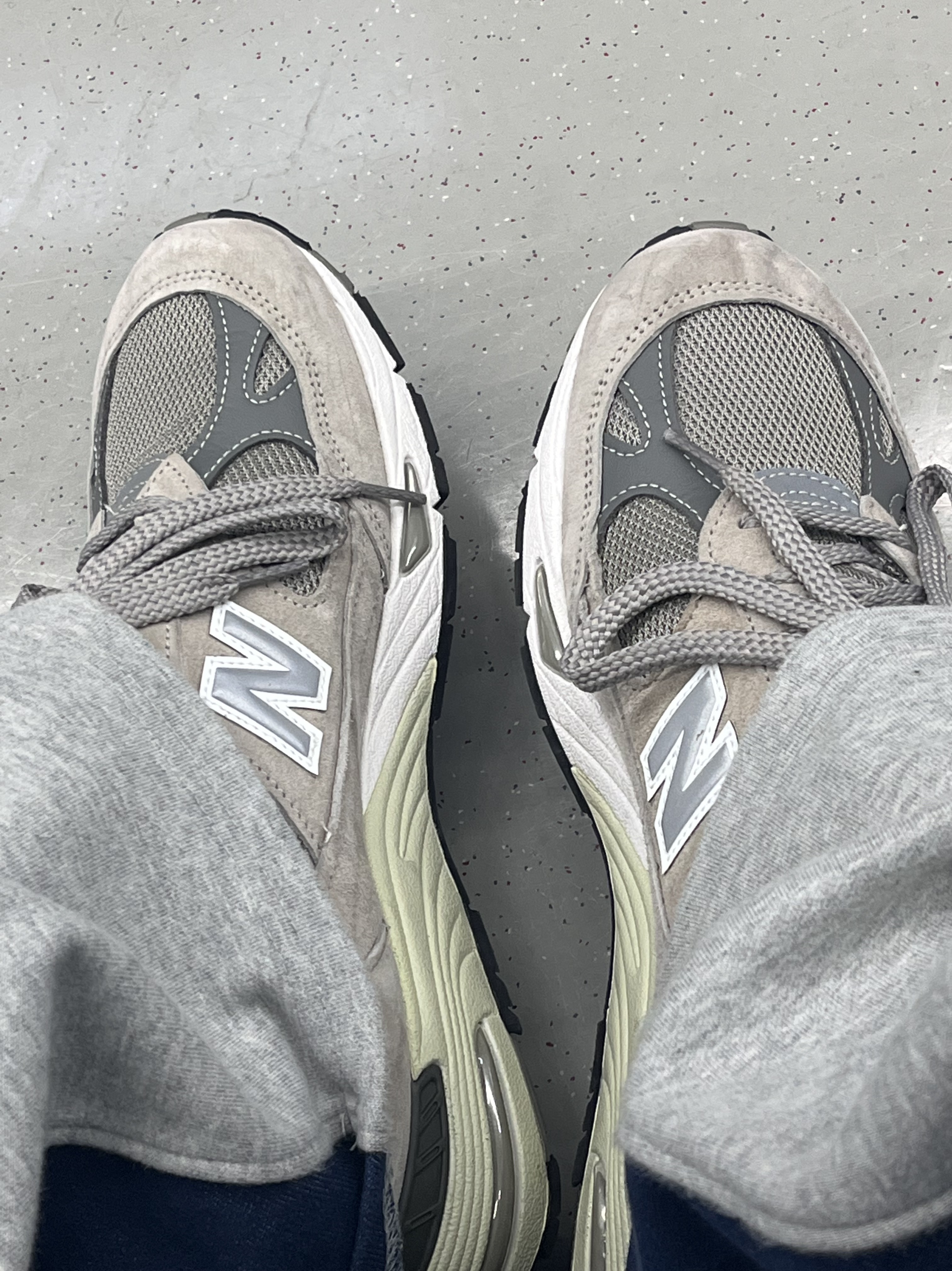 New Balance 991 Made in UK Grey 착용 스타일