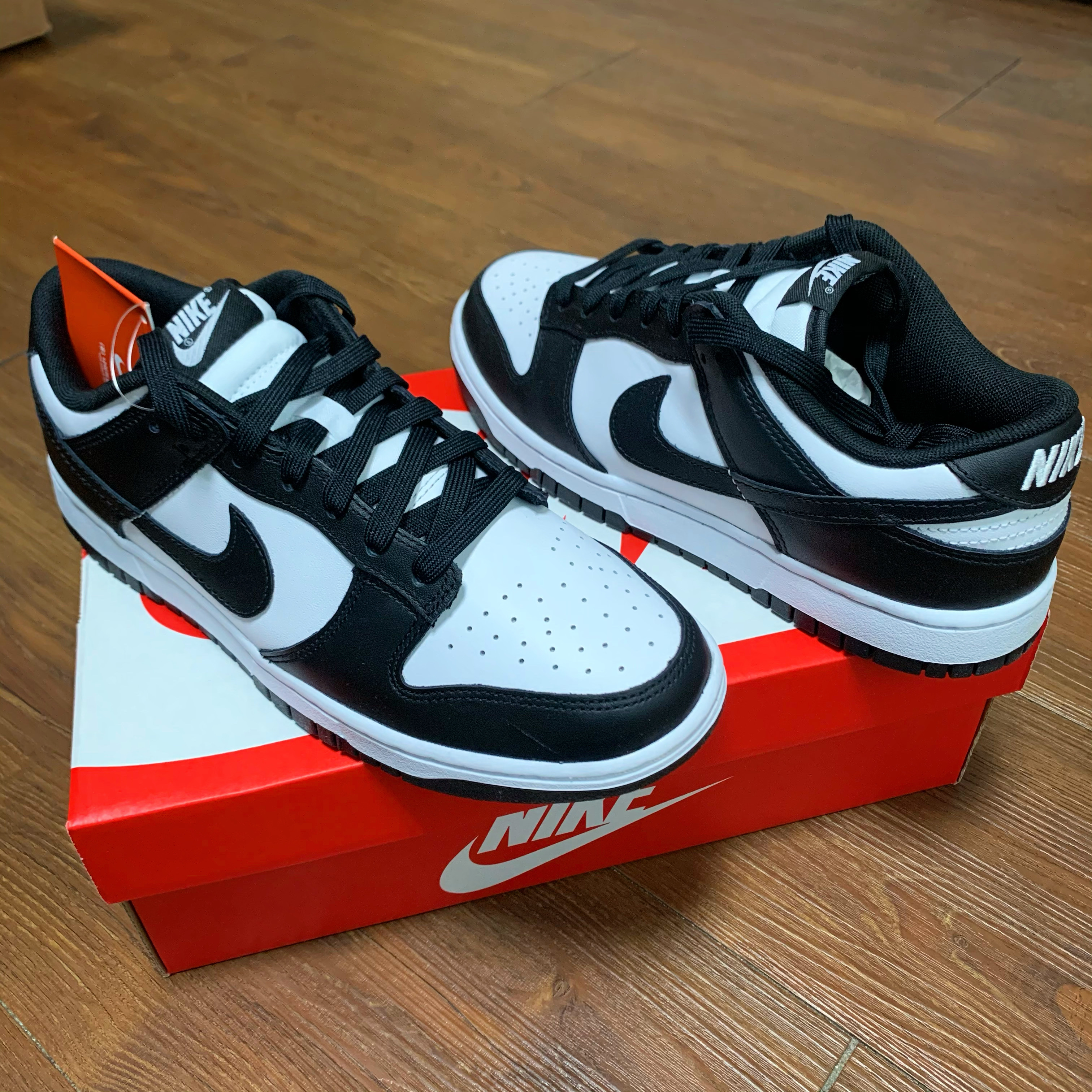 Nike Dunk Low Retro Black 착용 스타일